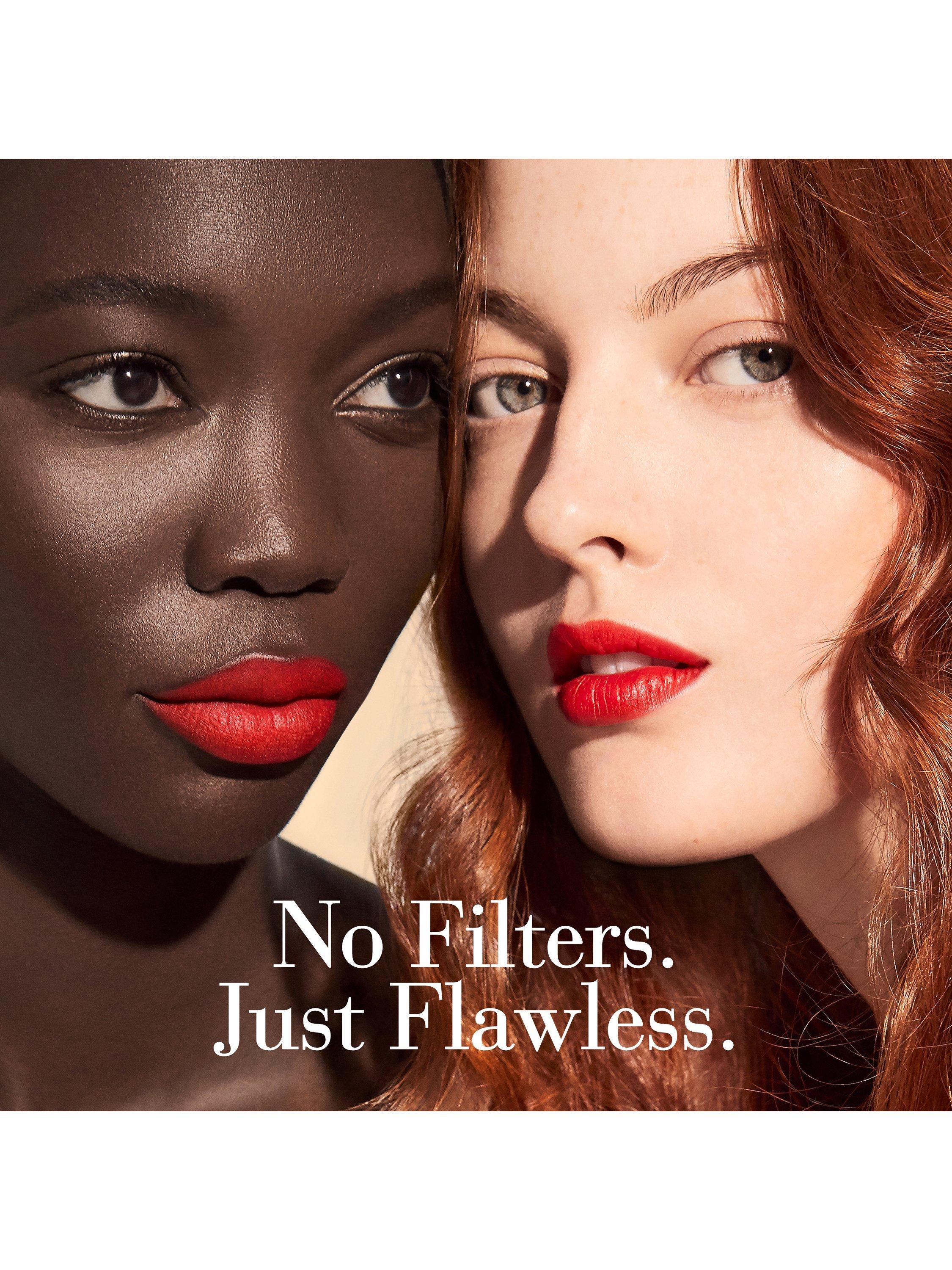 Elizabeth Arden Flawless Finish Skincaring Concealer 5.9ml, imported from the UK