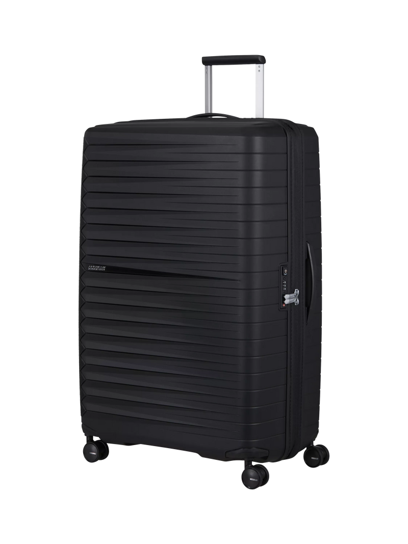 American Tourister Fastforward 83cm expandable suitcase, imported from the UK