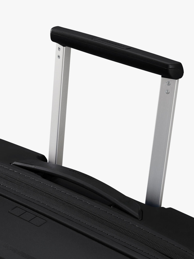 American Tourister Fastforward 83cm expandable suitcase, imported from the UK