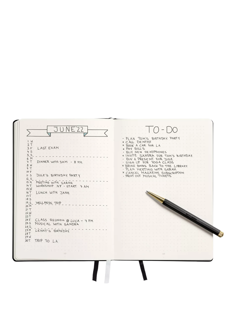 LEUCHTTURM1917 B5 plain hardcover notebook, imported from the UK