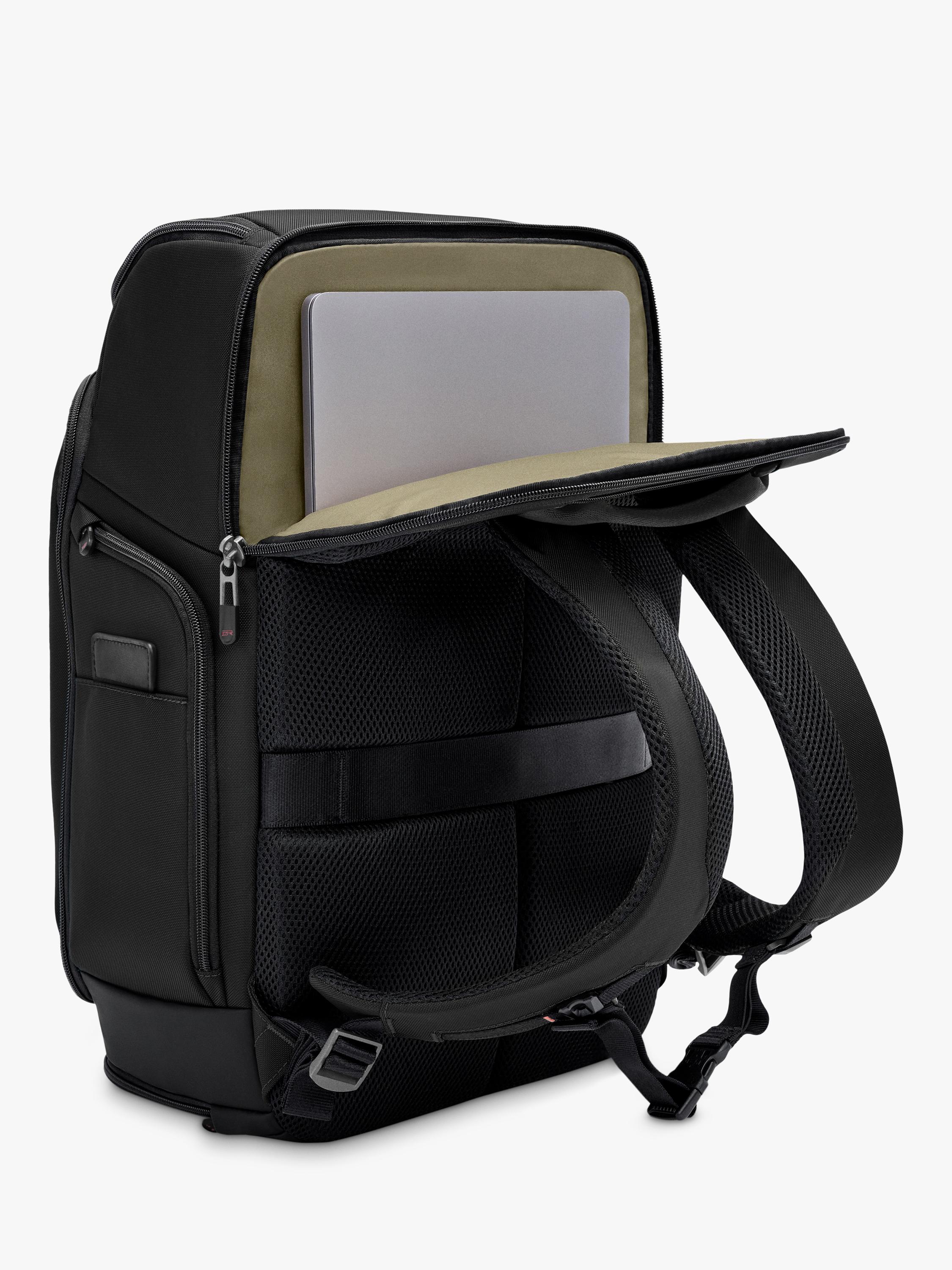 Briggs & Riley U-Zip travel backpack 32.5L, UK version