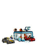 LEGO City Drive-Through Car Wash building kit 583 pieces (British brand)