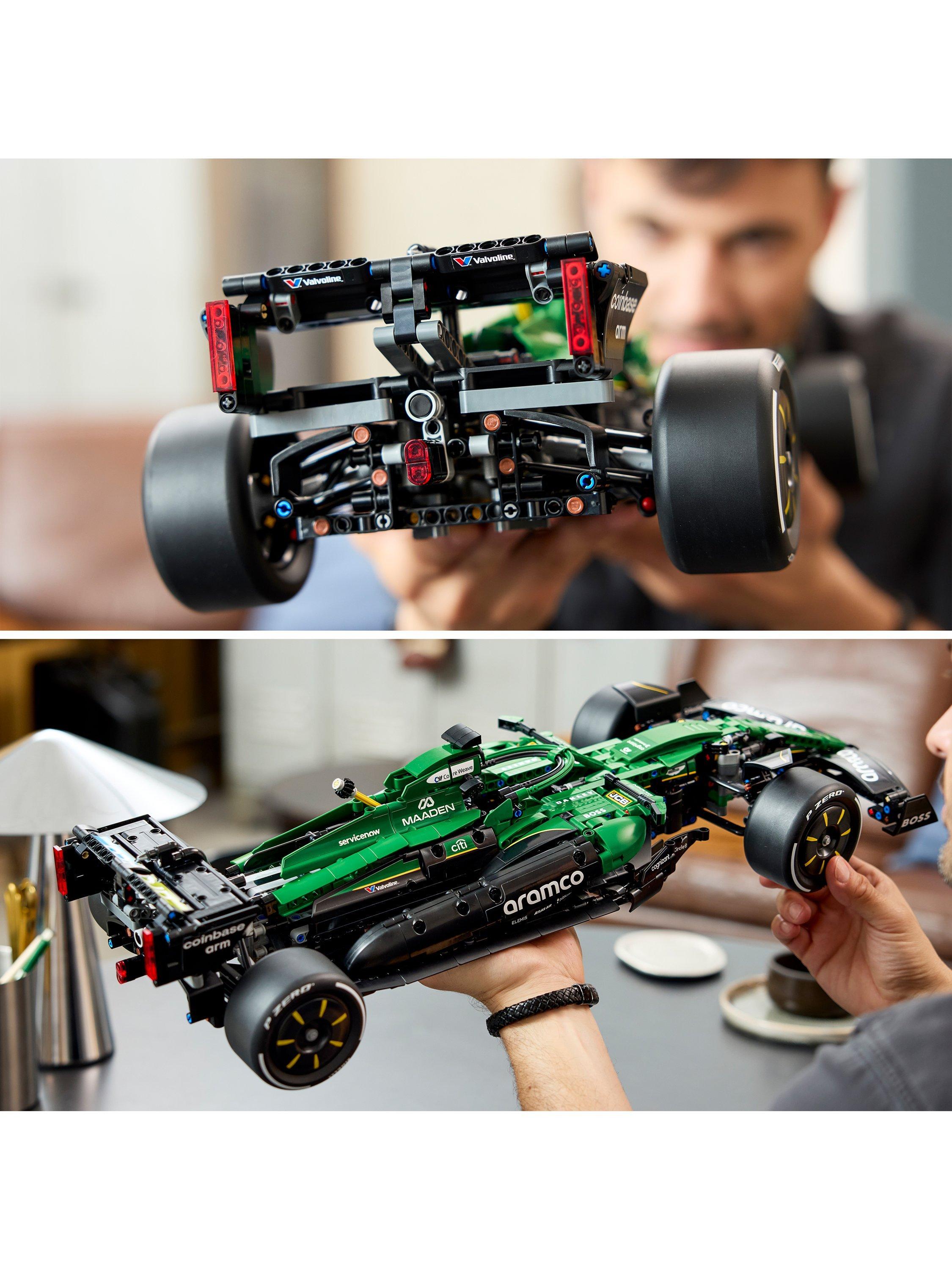 LEGO Technic Aston Martin AMR25 F1 car building set 1547 pieces (British brand)