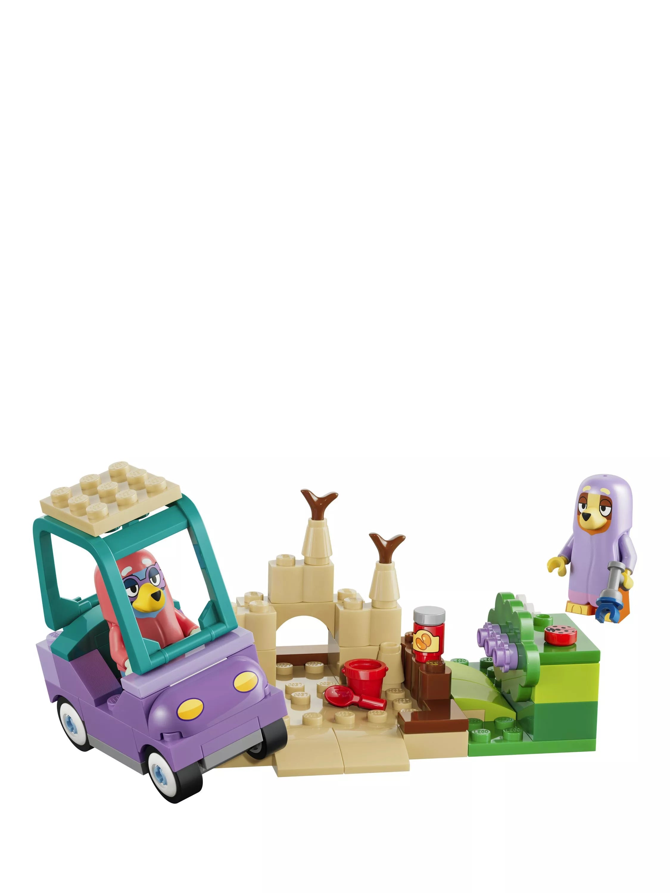 LEGO Bluey 11216 Grannies building toy with Bingo and Bluey, UK version