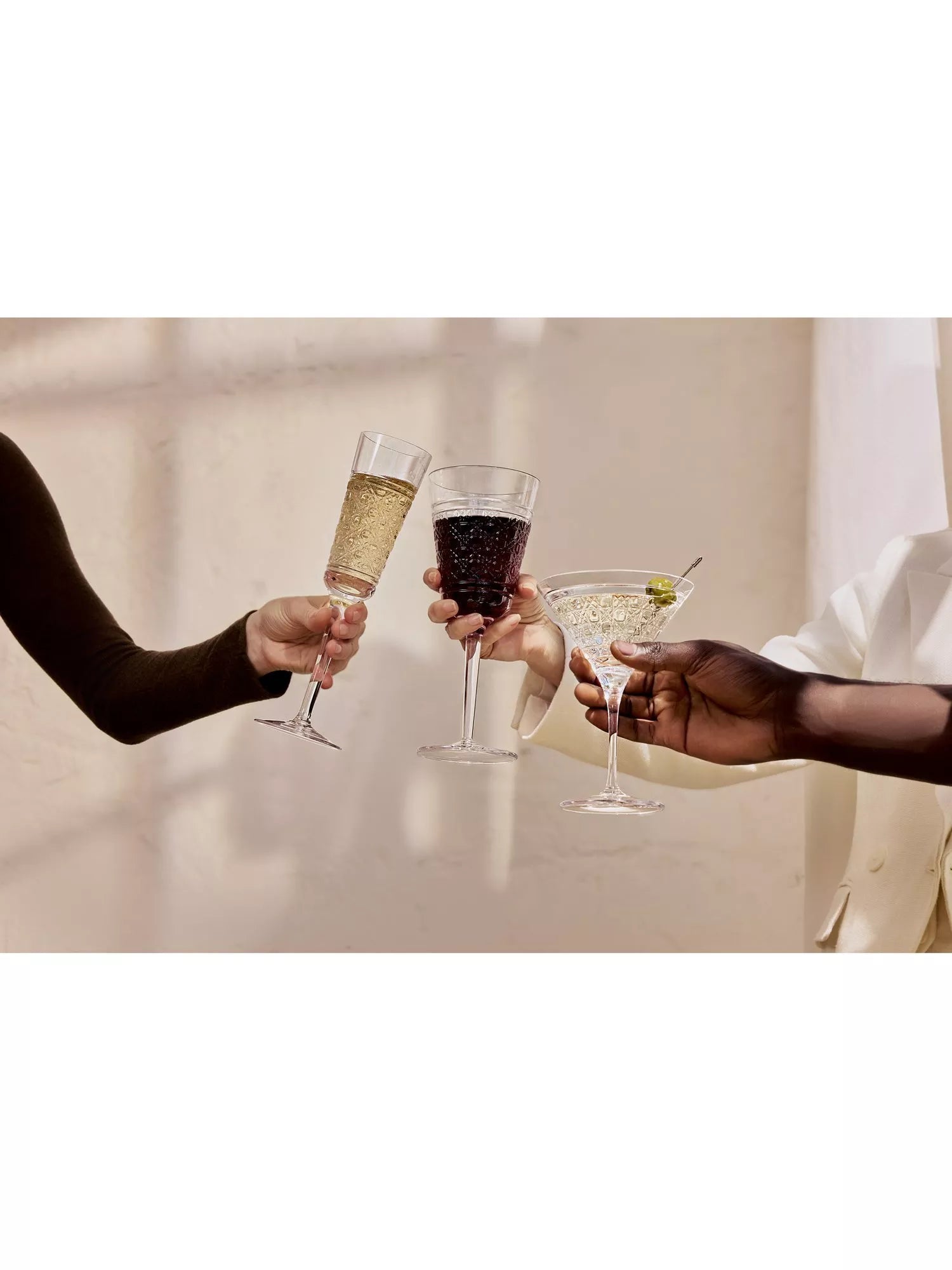 Waterford Opulence clear crystal red wine glasses set of 2 380ml, UK version