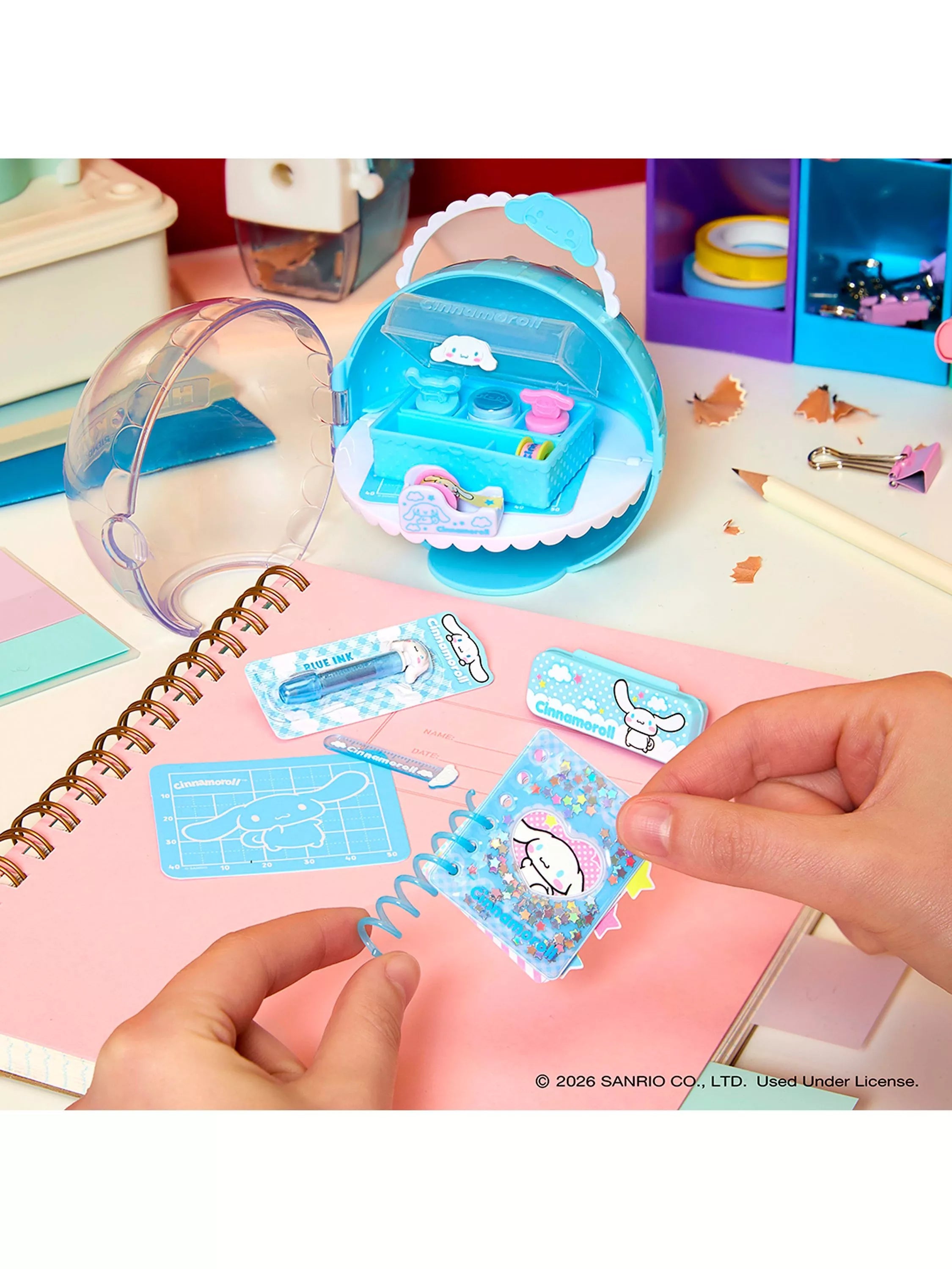 MGA's Miniverse Hello Kitty Sanrio Ball assorted - British product
