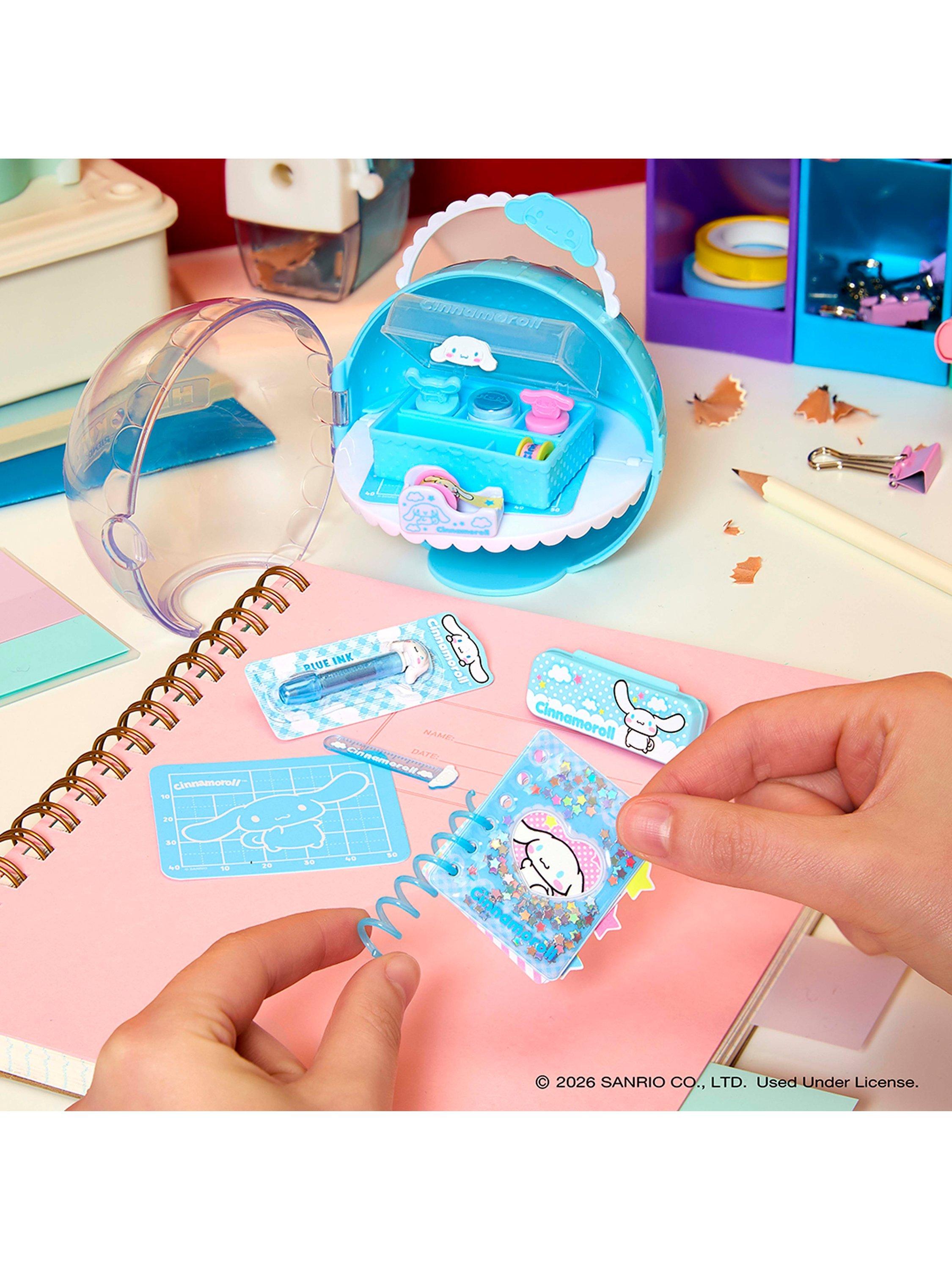 MGA's Miniverse Hello Kitty Sanrio Ball assorted - British product