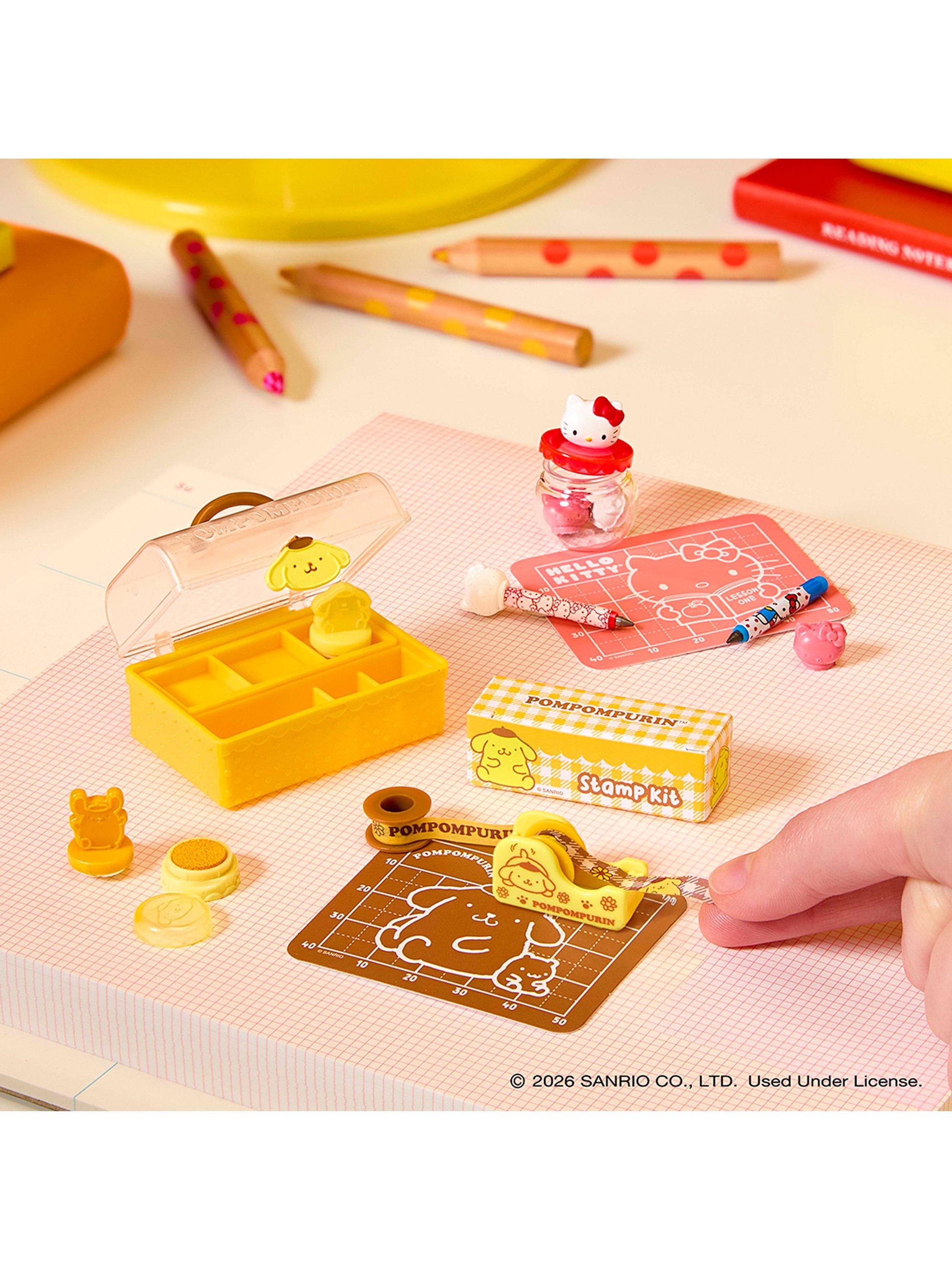 MGA's Miniverse Hello Kitty Sanrio Ball assorted - British product