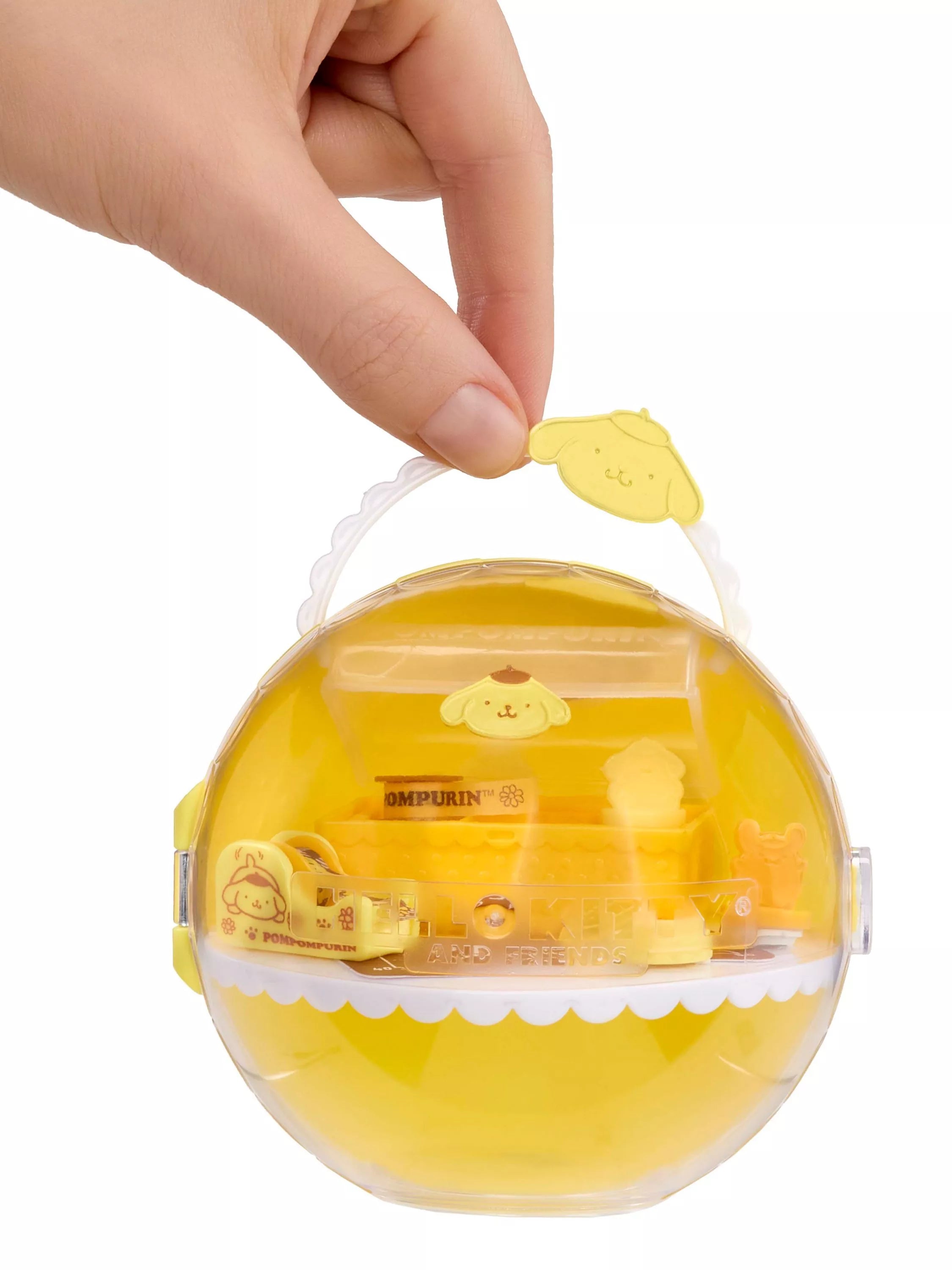 MGA's Miniverse Hello Kitty Sanrio Ball assorted - British product