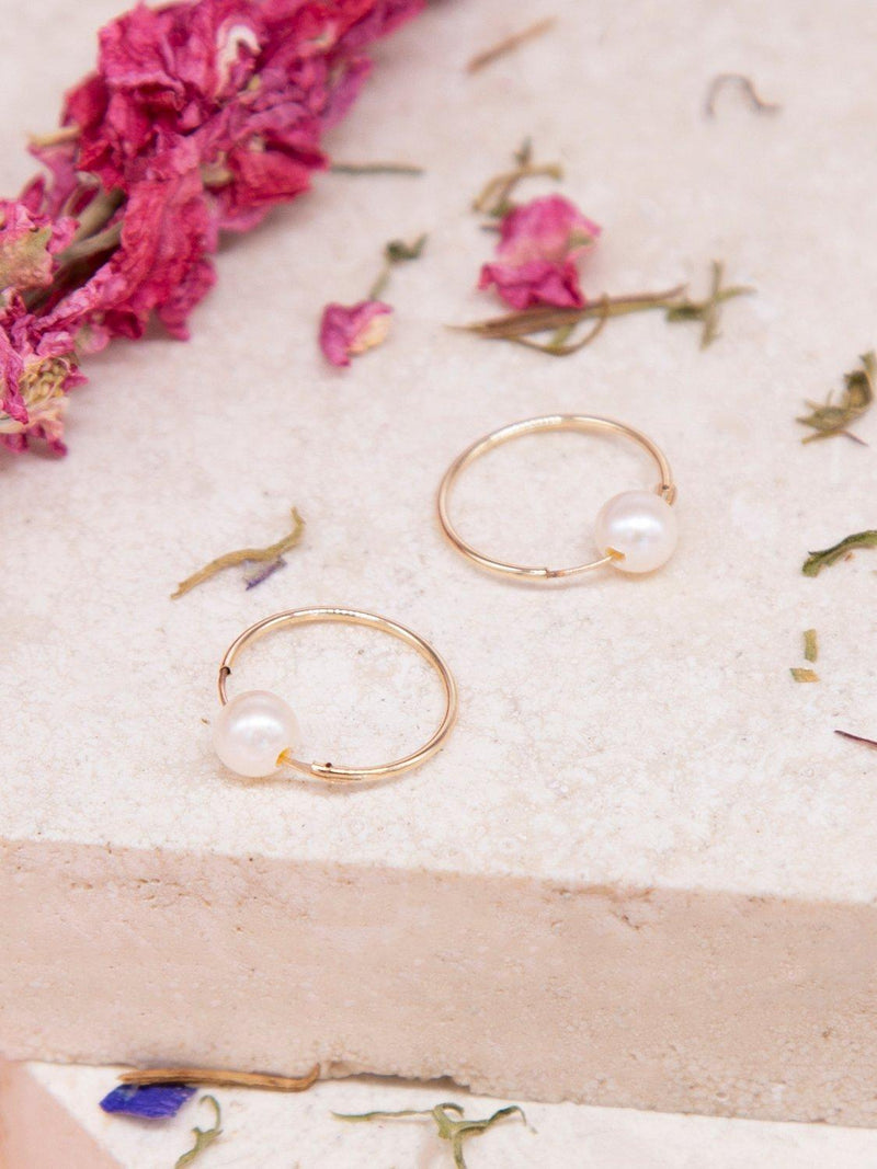 IBB 9ct yellow gold freshwater pearl hoop earrings, UK version
