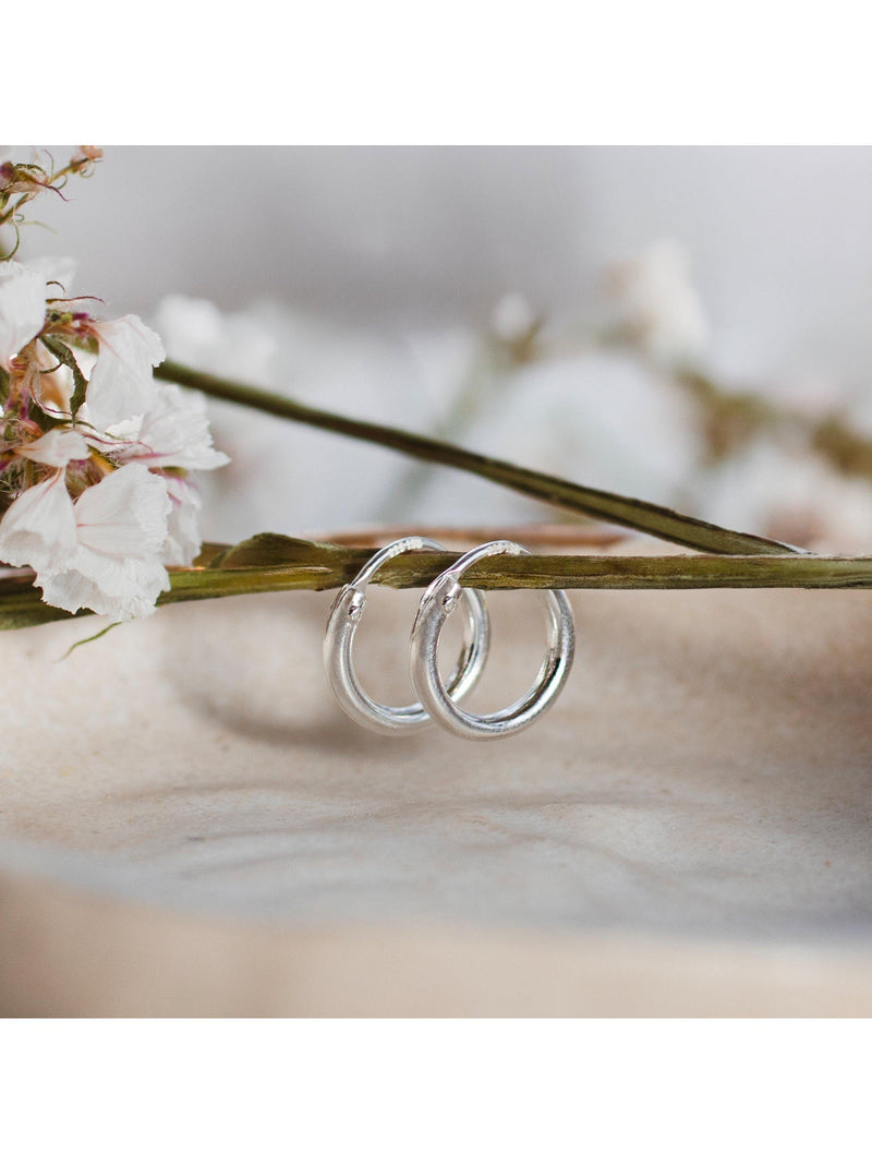 IBB sterling silver medium hoop earrings 10mm, UK version