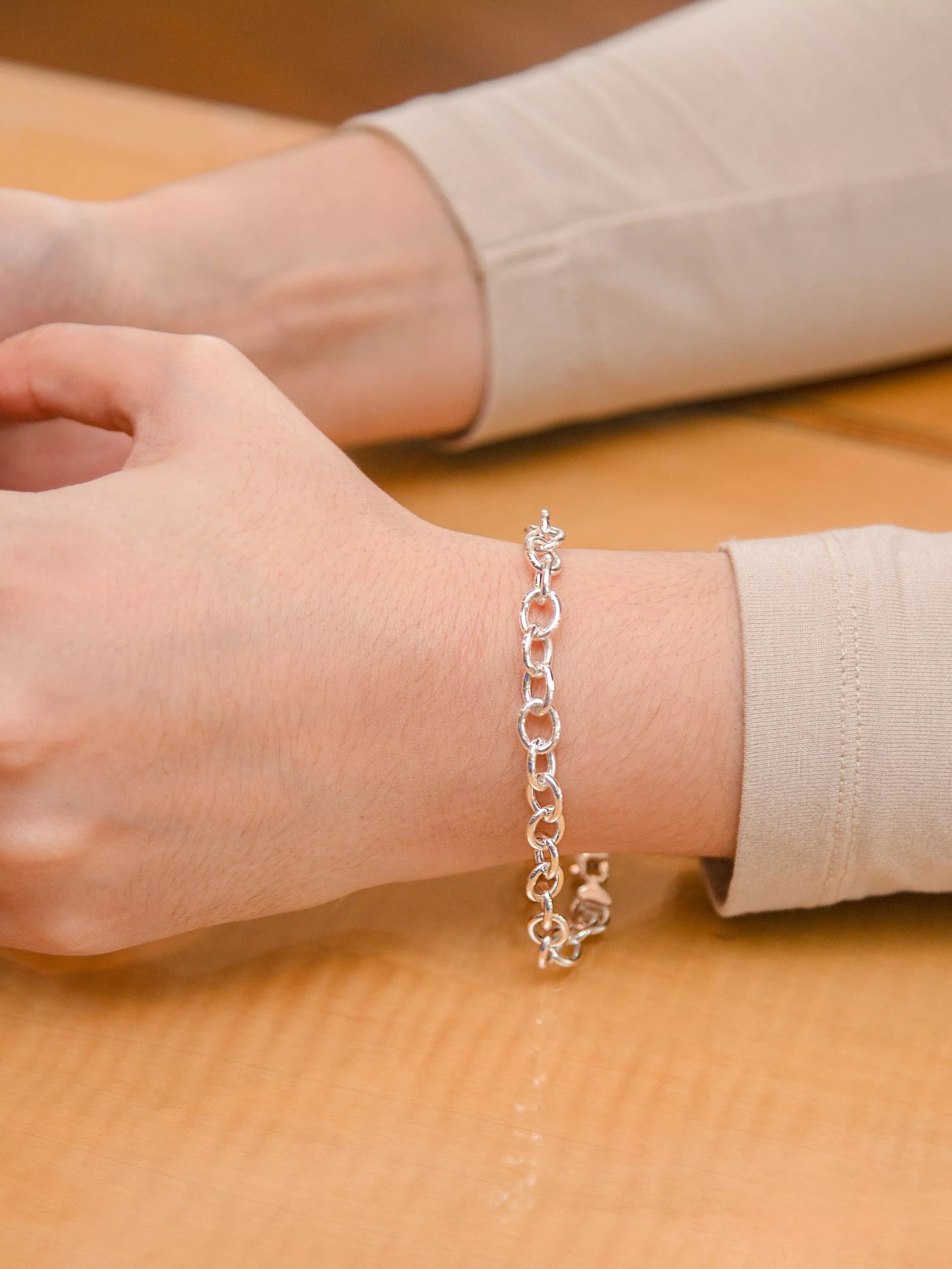 IBB sterling silver oval belcher bracelet, imported from the UK