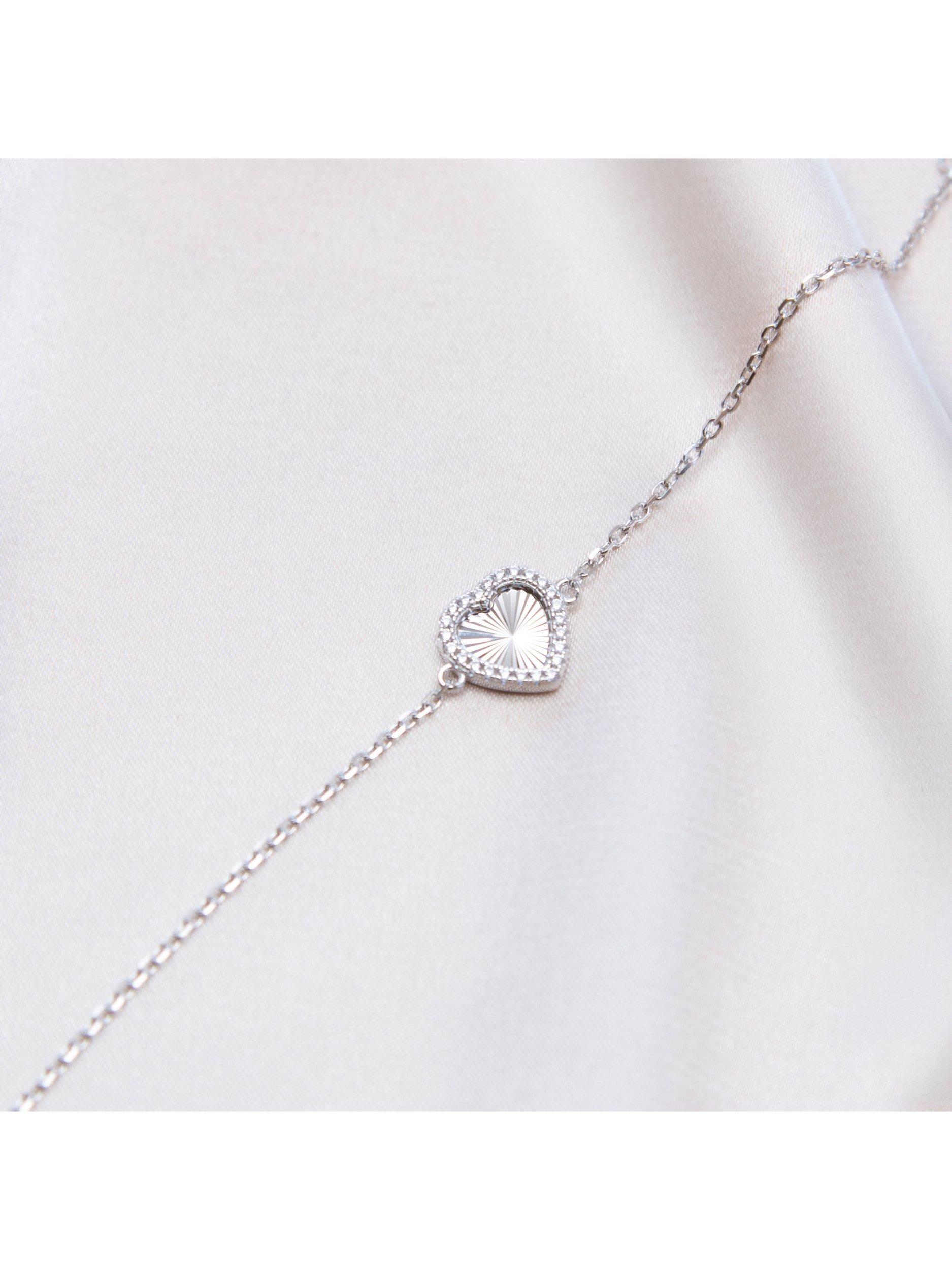 IBB rainbow heart pendant bracelet 16-19cm (British brand)