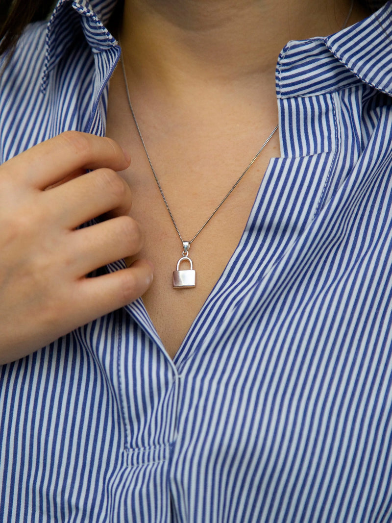 IBB padlock pendant necklace 46cm - British product