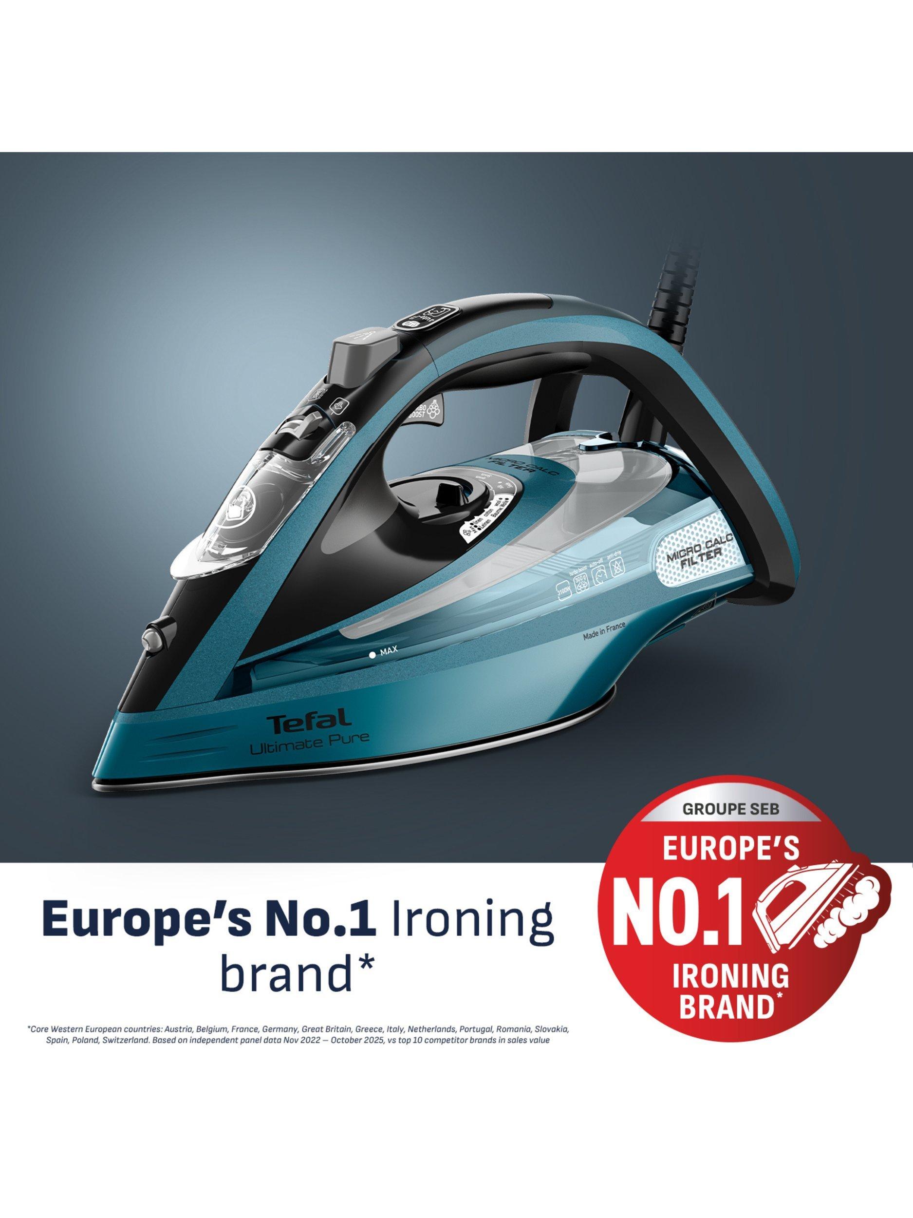 Tefal steam iron FV9853G0 Blue Black, UK version