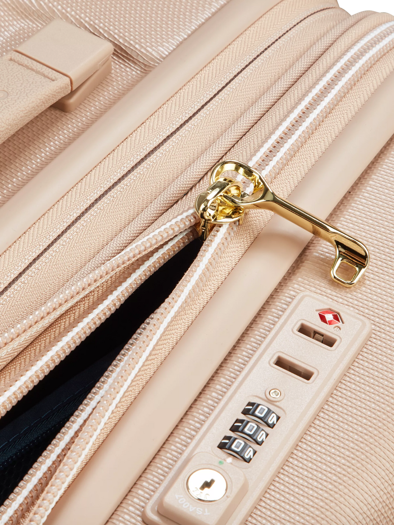 DELSEY Chatelet Air 2.0 suitcase 66cm Beige Rose - British product