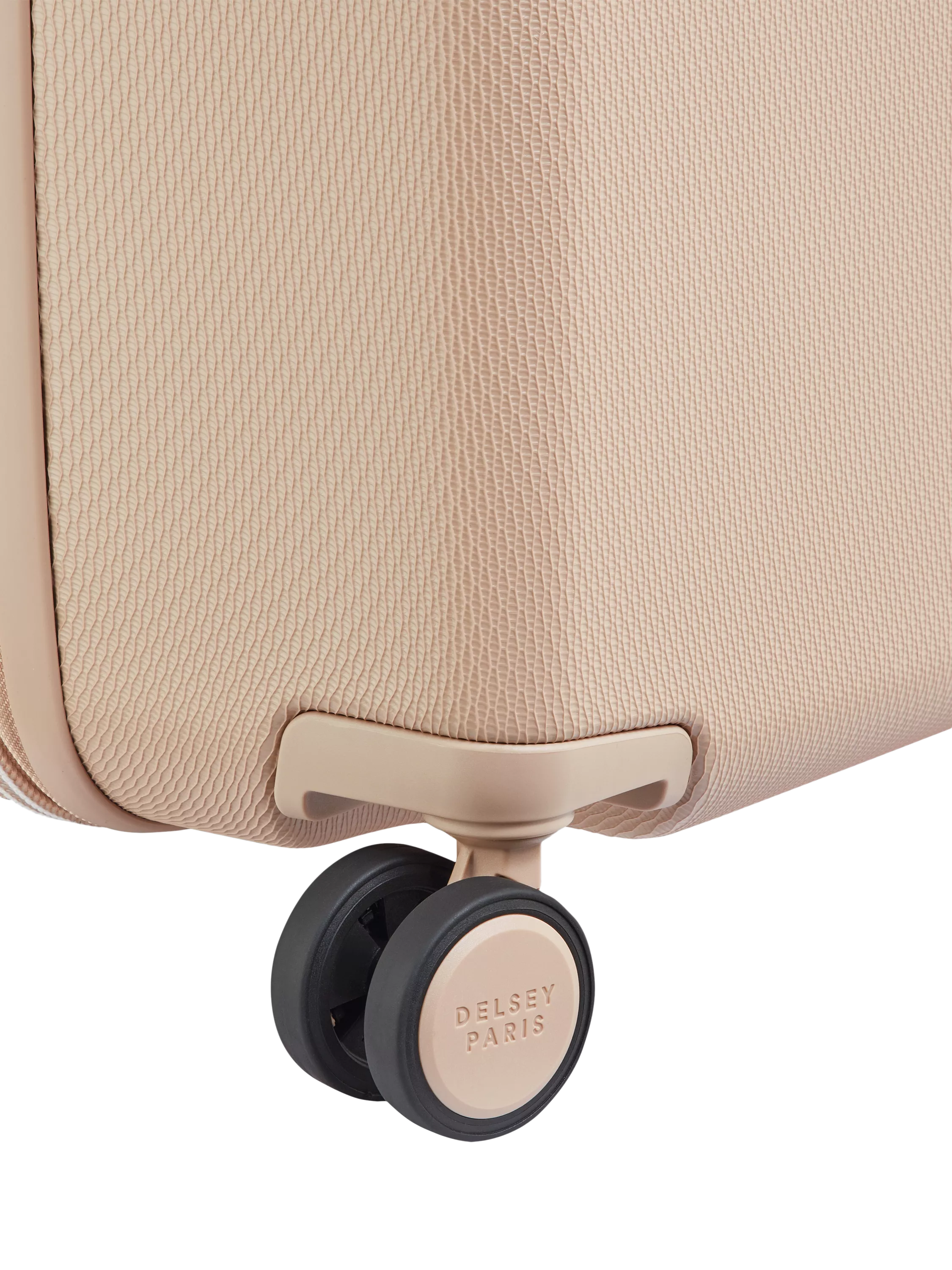 DELSEY Chatelet Air 2.0 76cm suitcase, imported from the UK