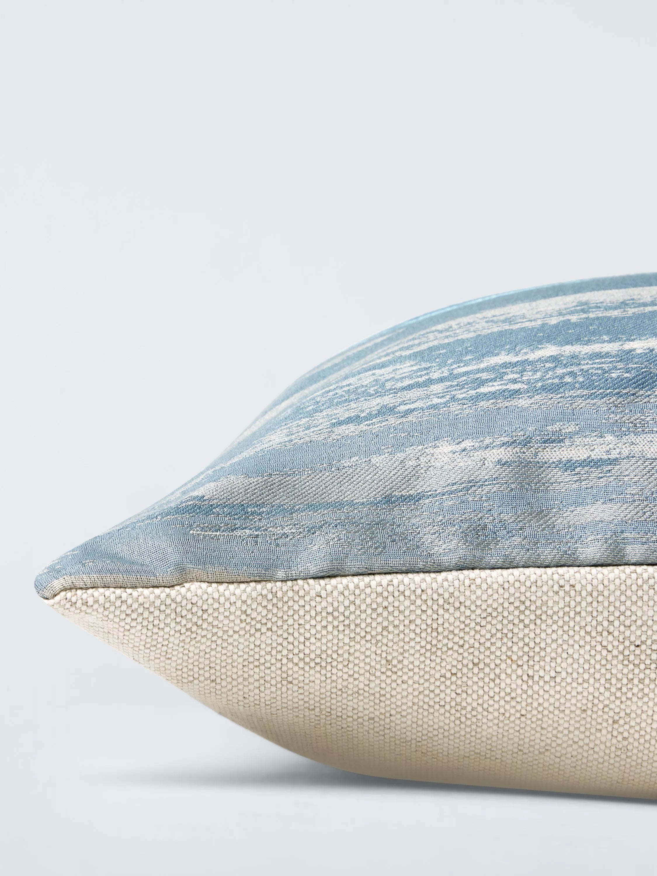 Harlequin Chroma Abstract Cushion Indigo 40x60 cm, UK version