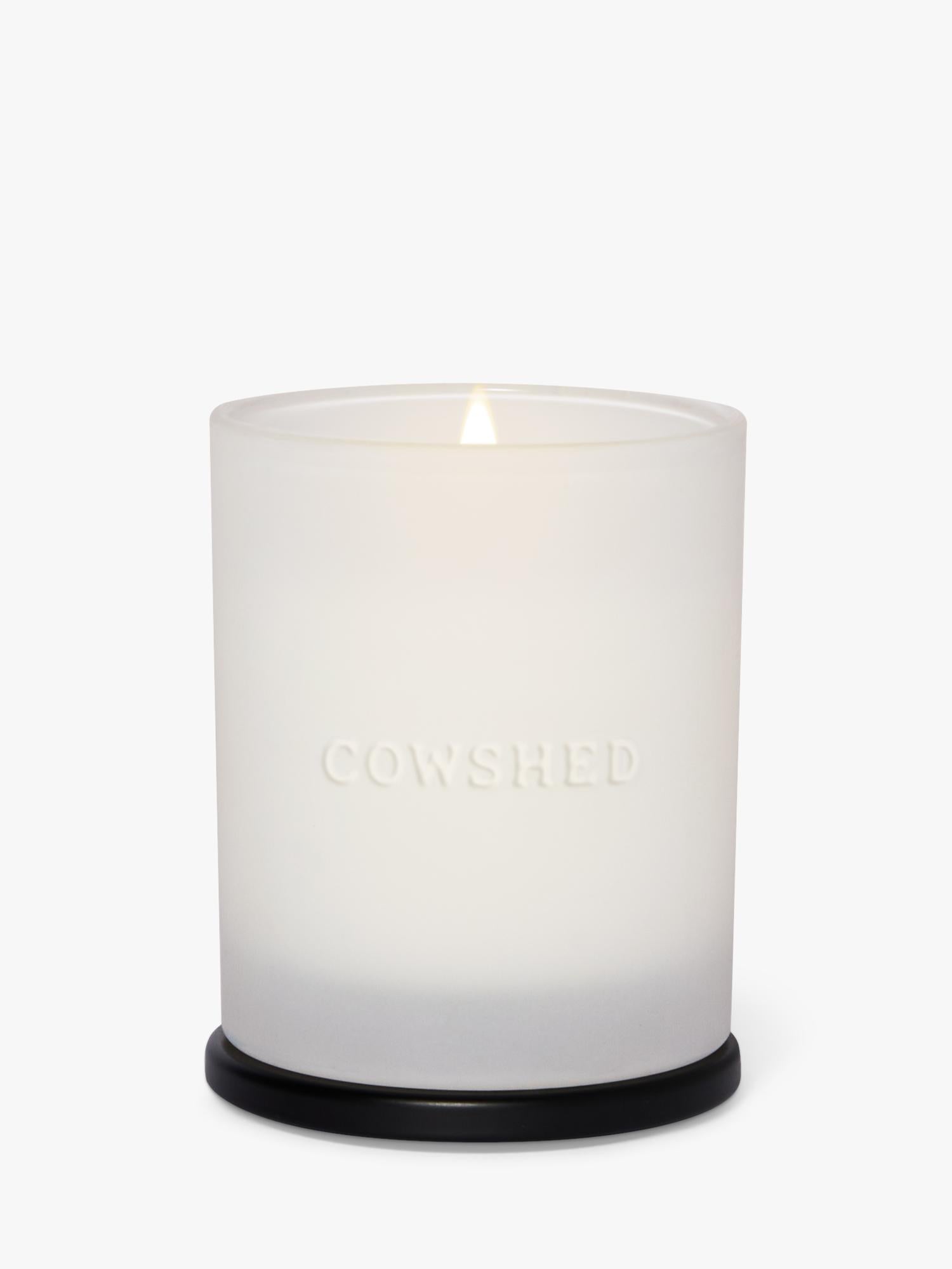 Cowshed Indulge scented candle 200g (British brand)