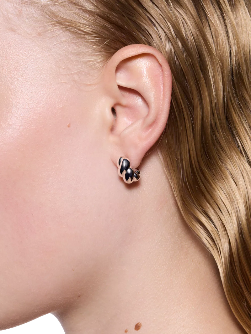 Maria Black small robe stud earrings silver (British brand)