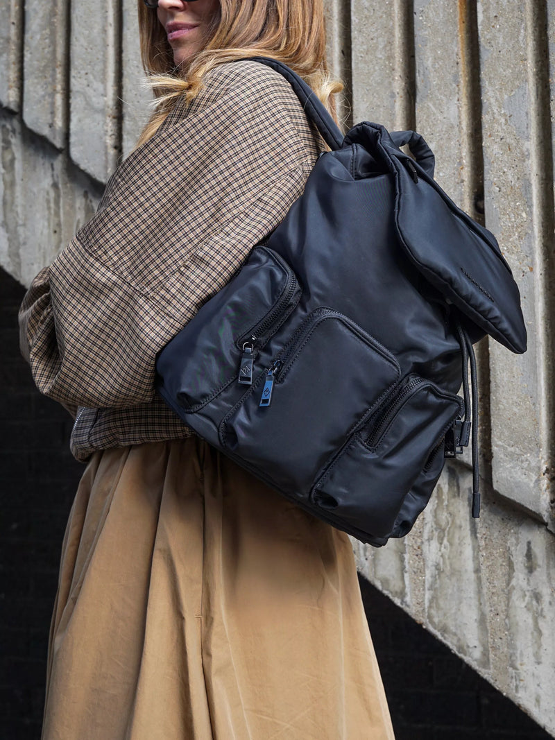 Tiba+Marl Alto Changing Backpack Black, UK version