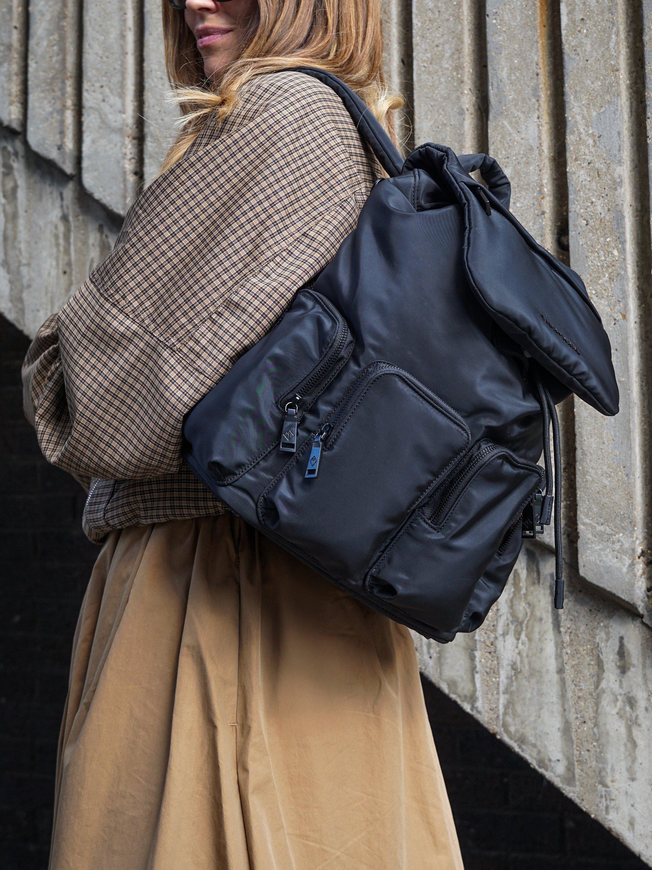 Tiba+Marl Alto Changing Backpack Black, UK version