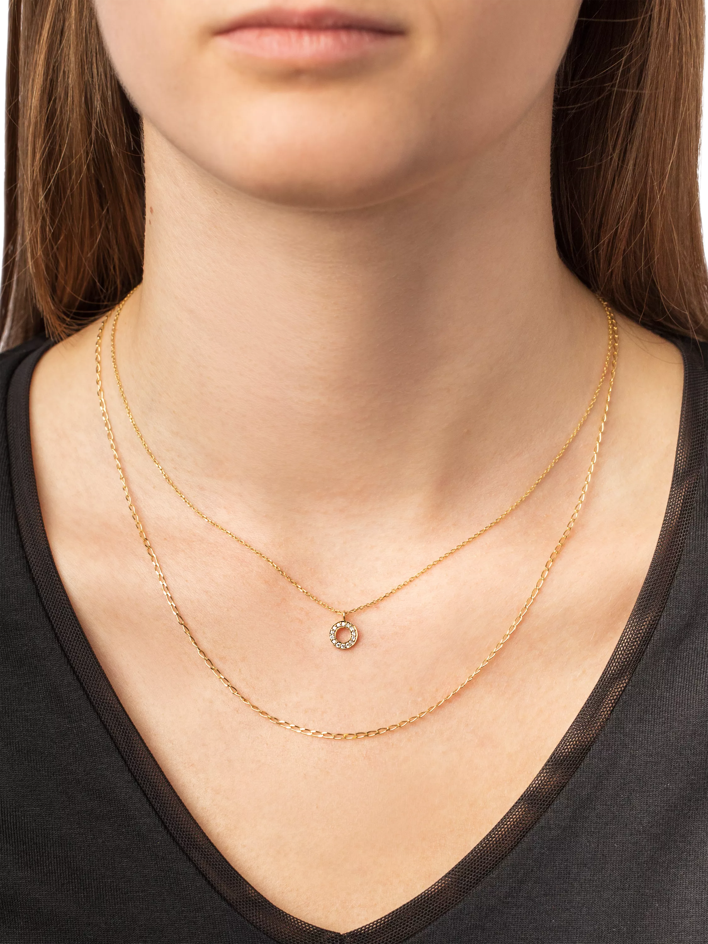 E.W Adams 9ct yellow gold diamond round pendant necklace, imported from the UK