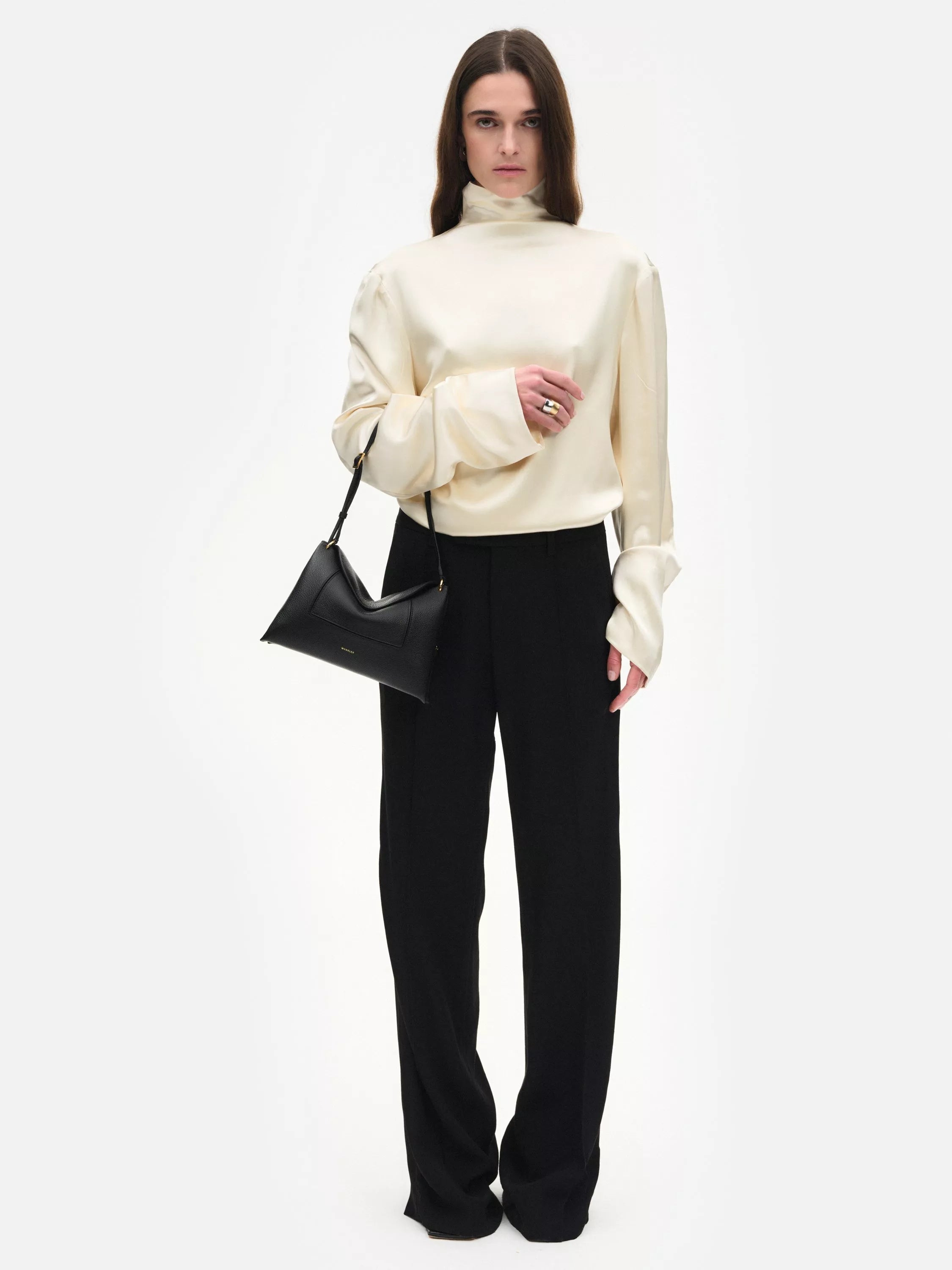 Wandler shoulder bag Black Crust - British product