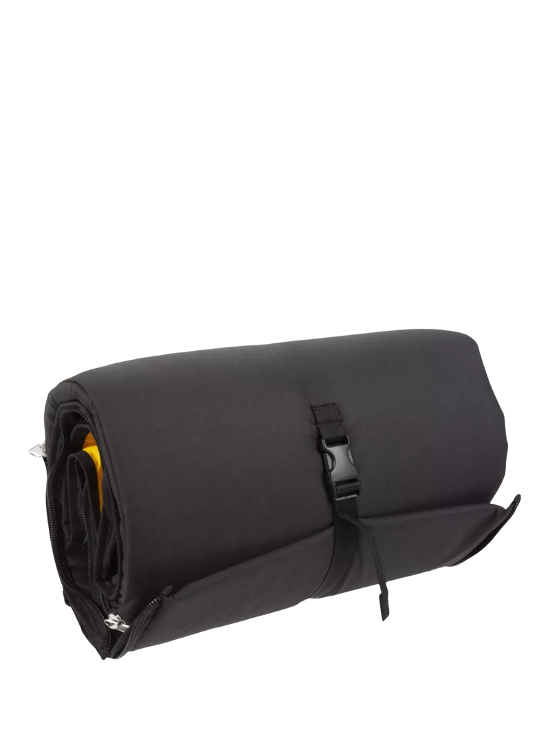 Doona padded travel bag black, imported from the UK