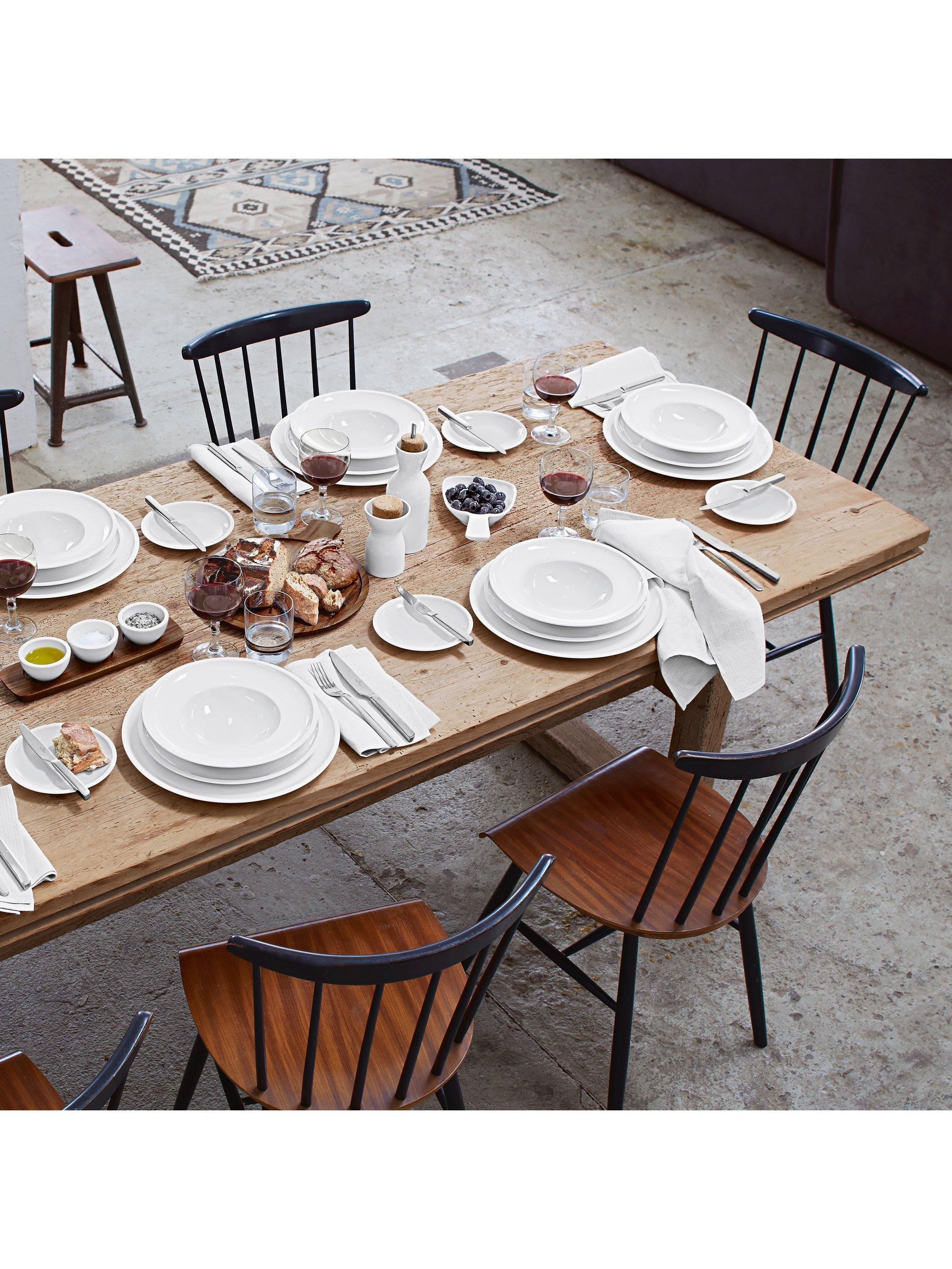 Villeroy & Boch dinnerware starter set 8 piece white, imported from the UK