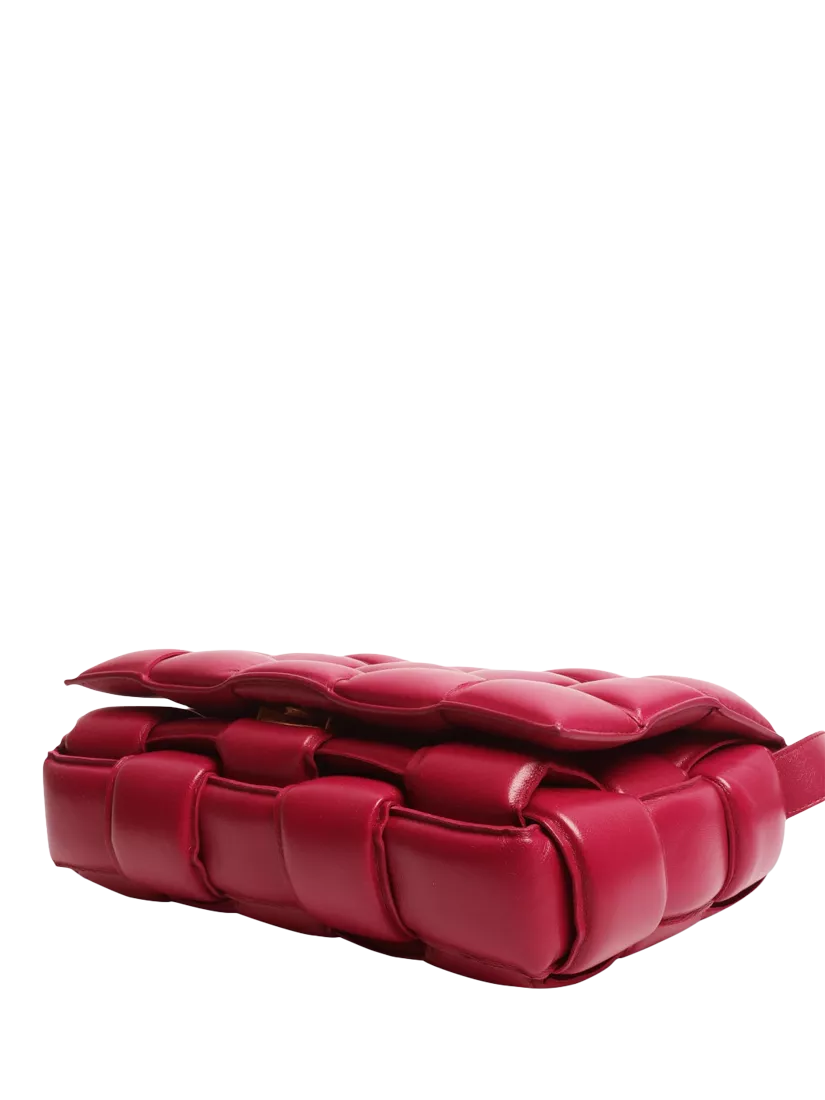 Pre-loved Bottega Veneta Padded Cassette shoulder bag in cinnabar purple (British brand)