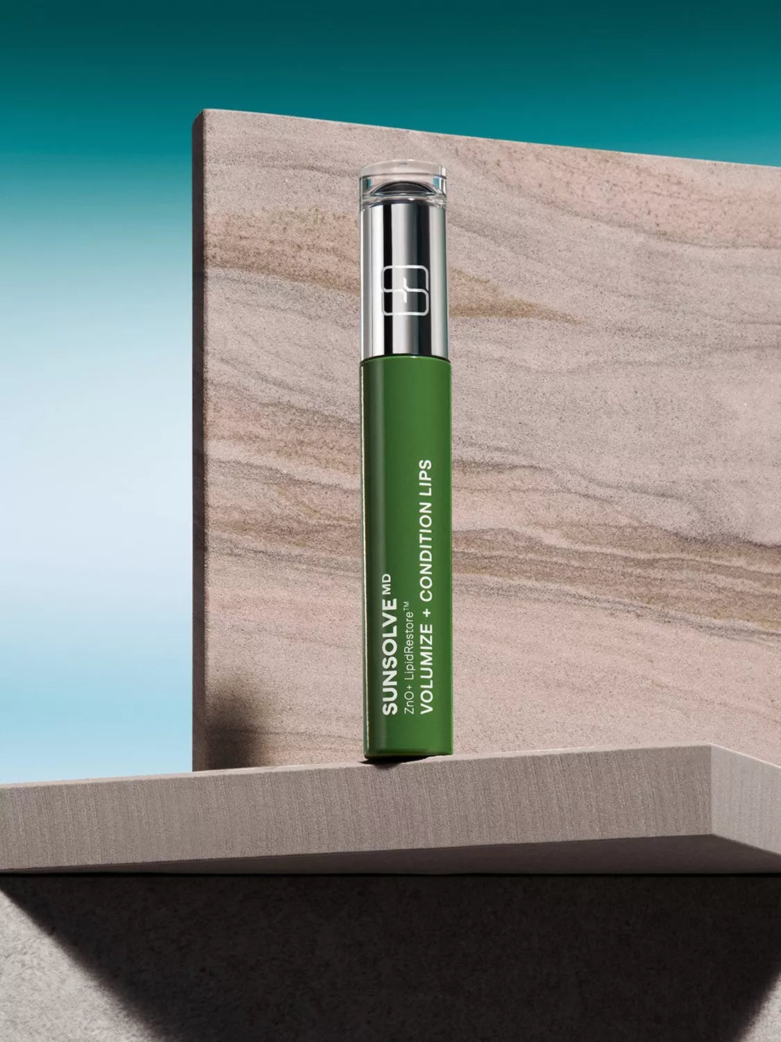 SunsolveMD LipidRestore lip conditioner SPF 40 4.5ml, imported from the UK