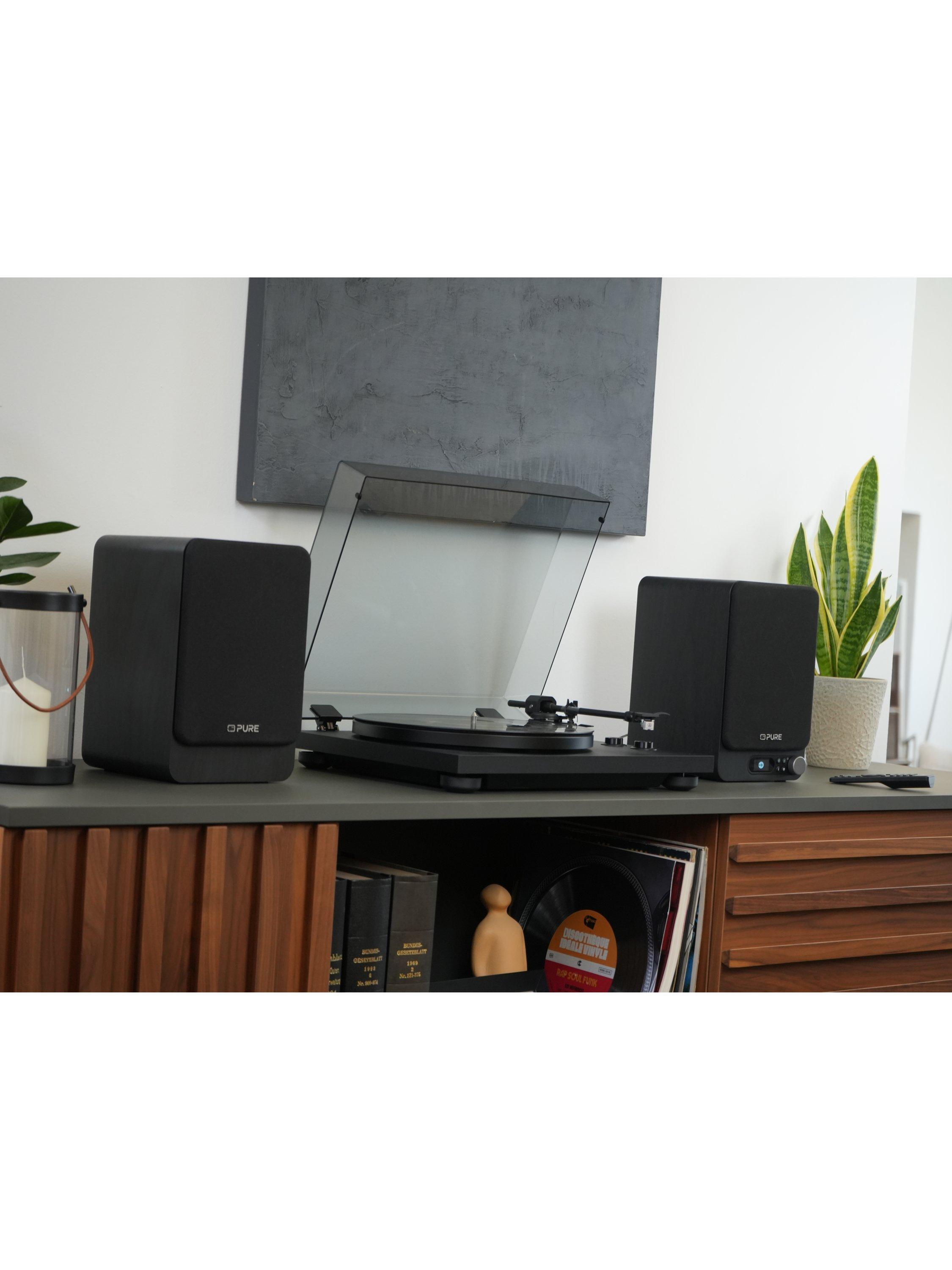 Pure Classic Active stereo system with DAB+ radio, UK version