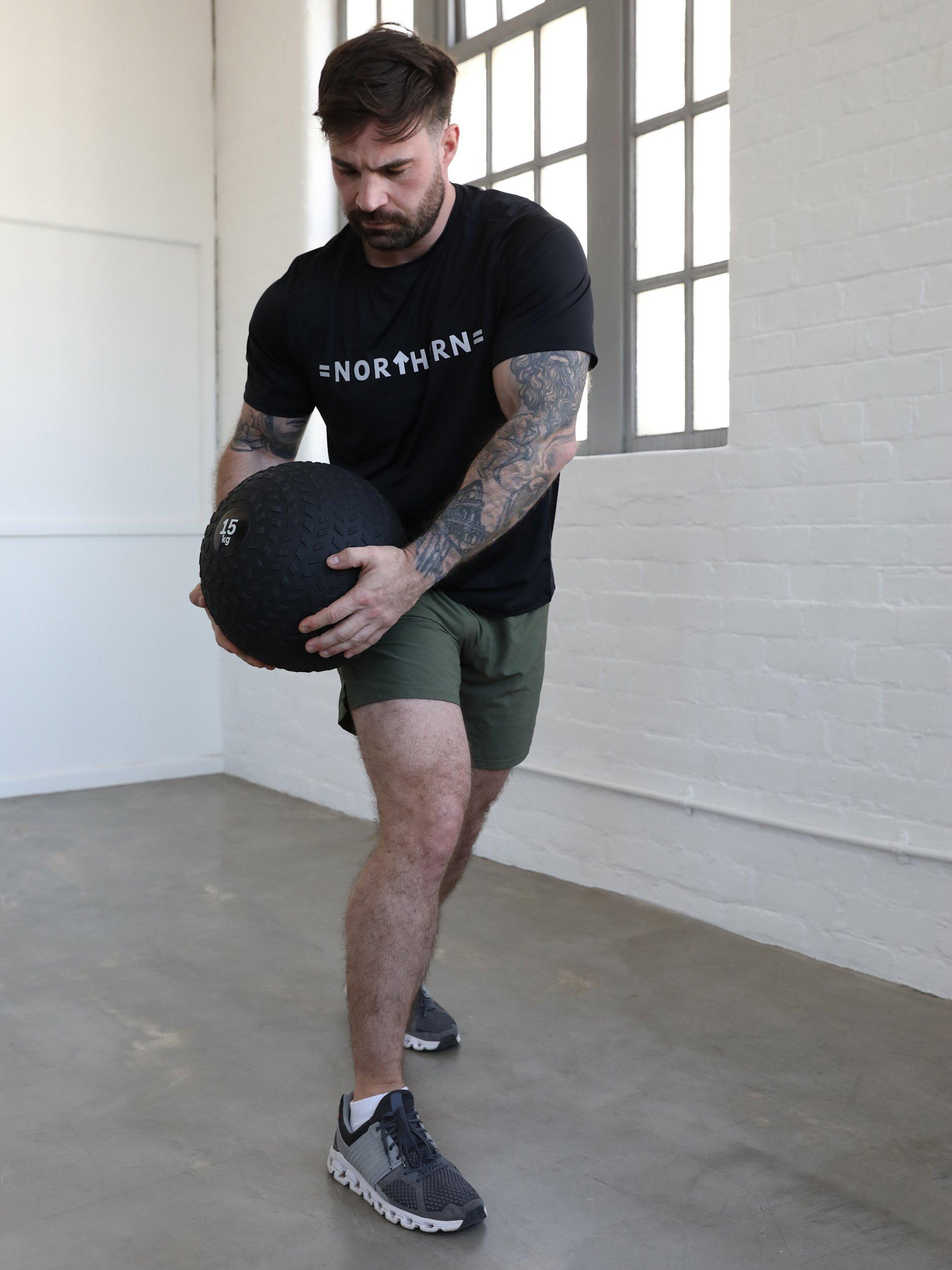 Northern Gym Equipment tyre tread slam ball 15kg black, UK version