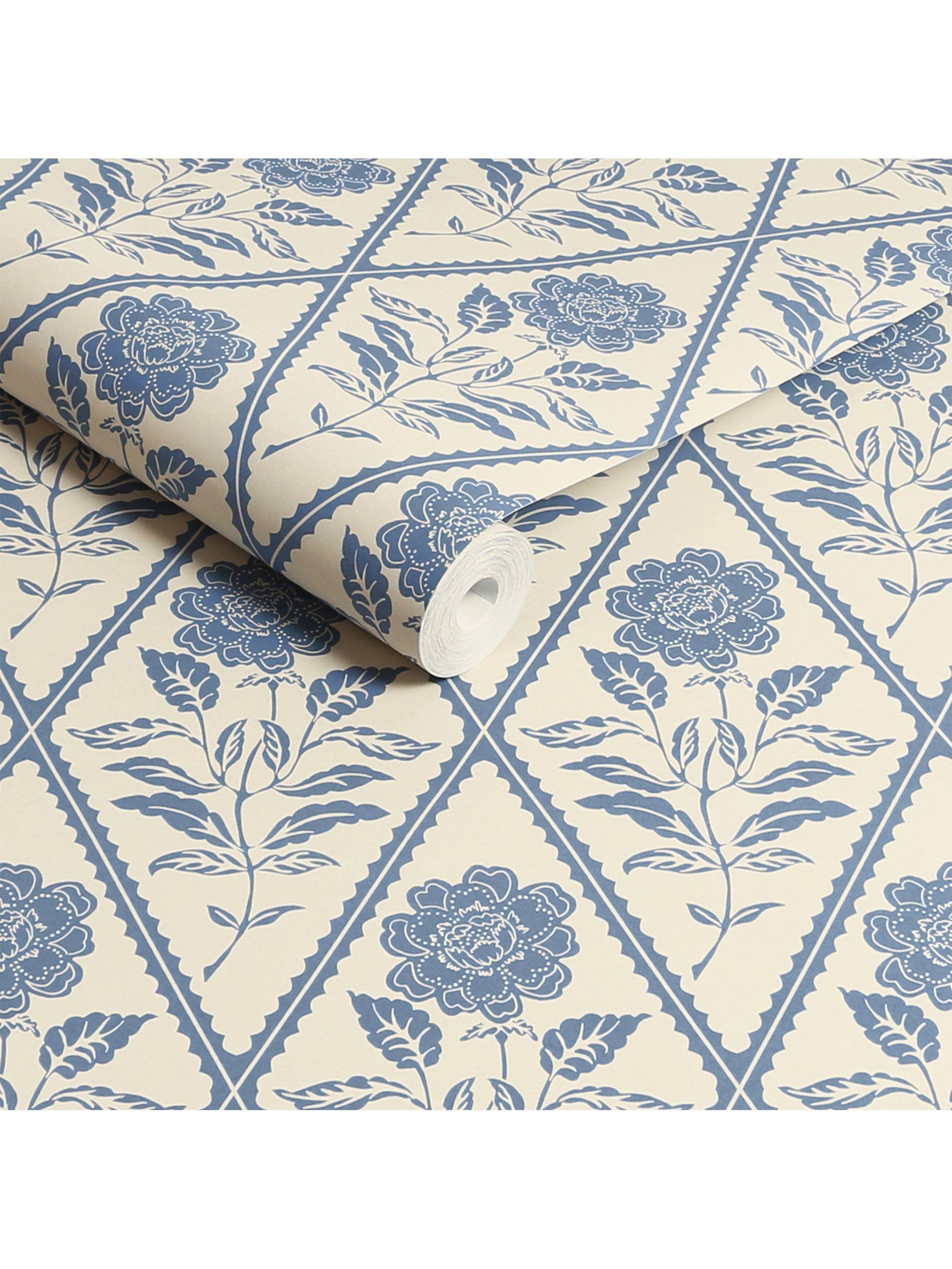 Joules Juliette Floral Print wallpaper (British brand)