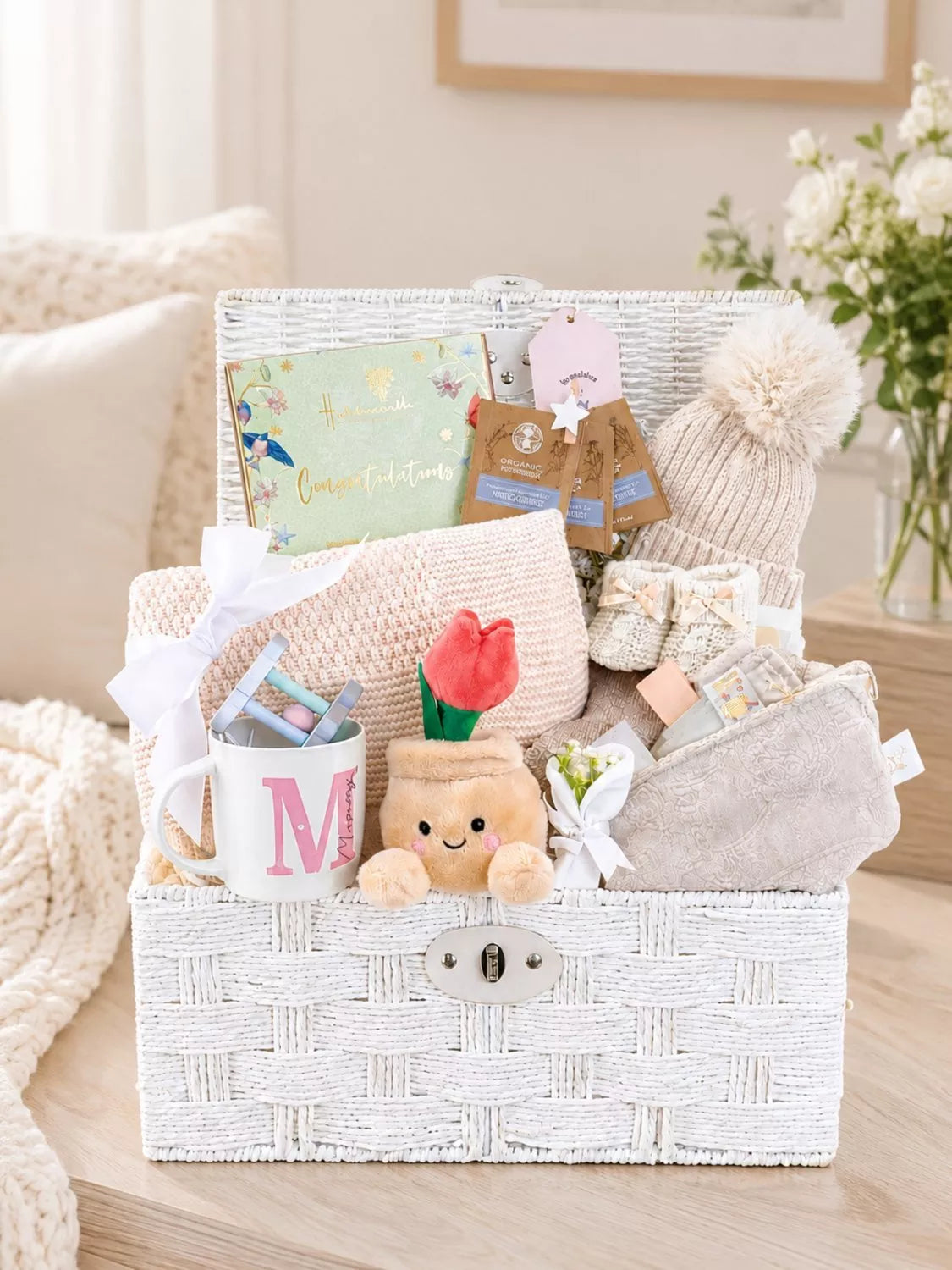 Bumbles & Boo newborn gift hamper with soft toy and blanket (British brand)