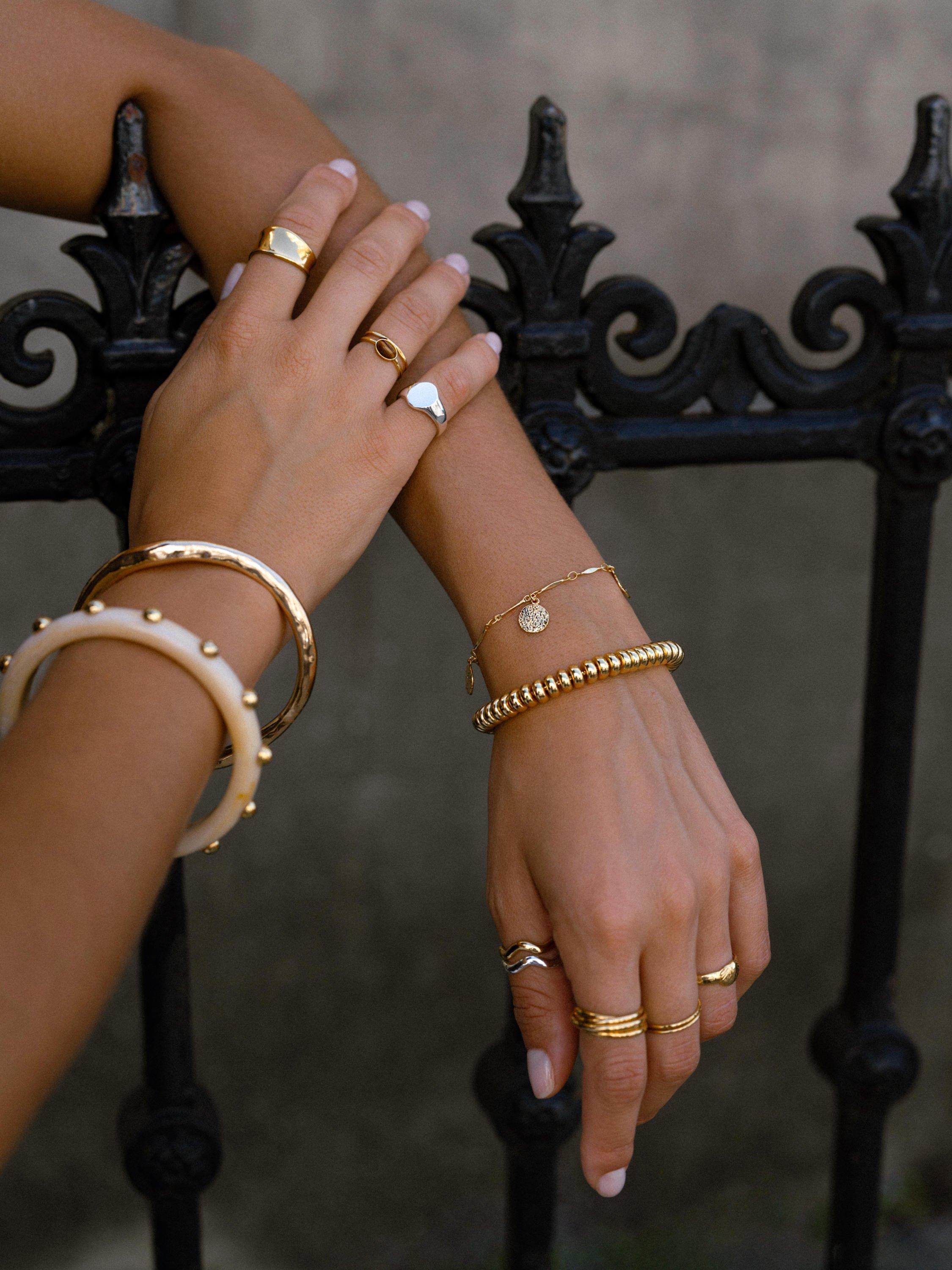 Orelia metal nugget adjustable slider bracelet 14cm chain, imported from the UK