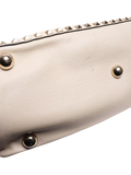 Pre-loved Valentino Rockstud shoulder bag cream leather, imported from the UK