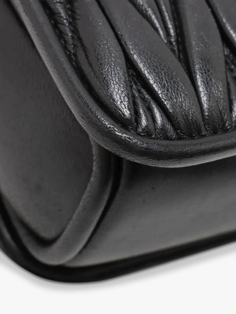 Miu Miu Matelassé leather chain bag black (British brand)