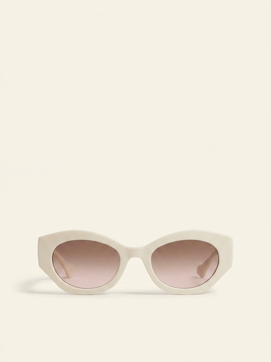 Gucci cat-eye acetate sunglasses 52mm (British brand)