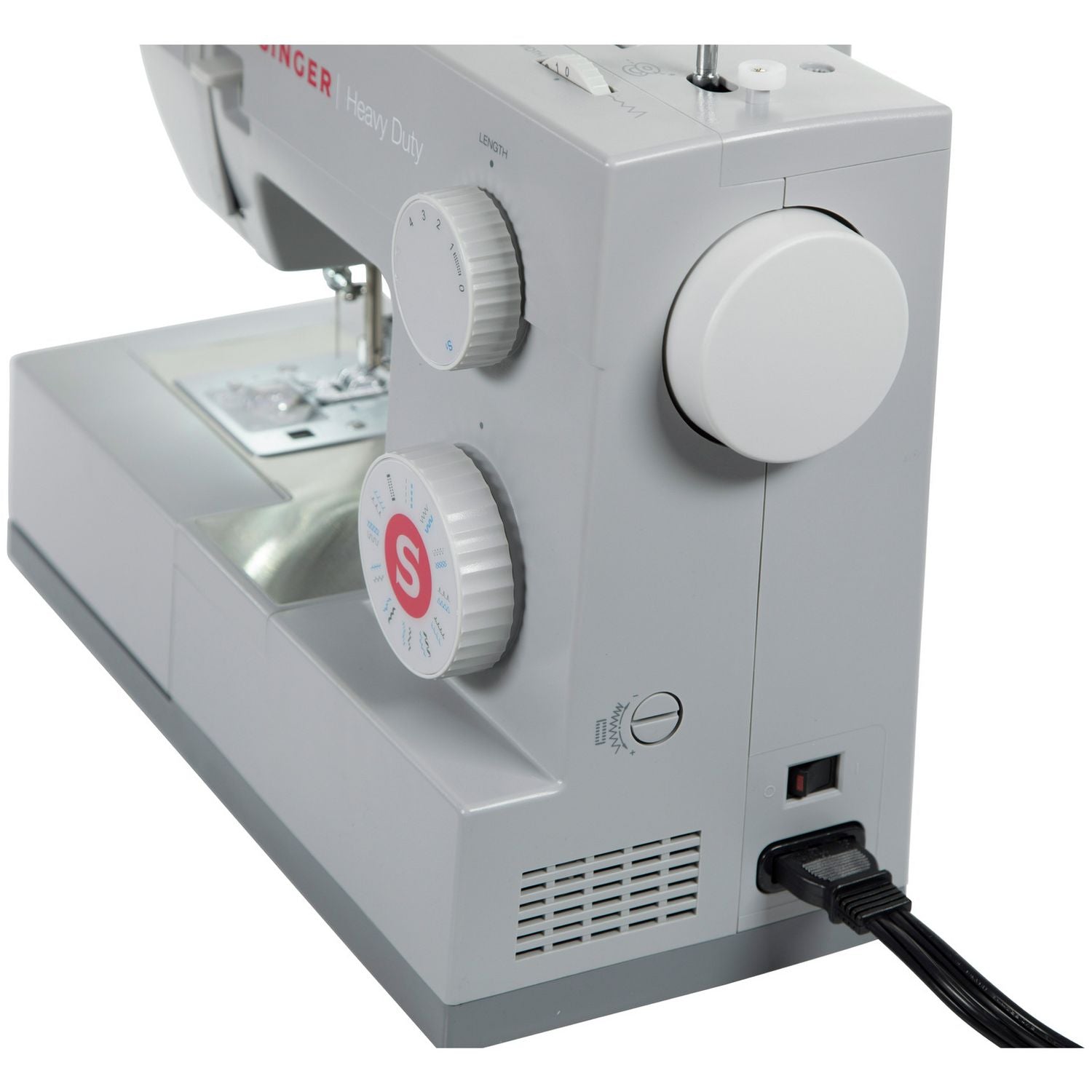 Singer Heavy Duty 4423 sewing machine (British brand)