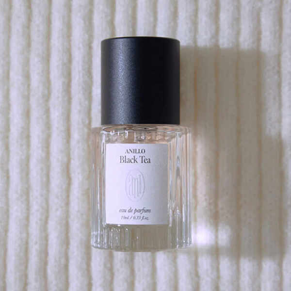 anillO Black Tea Eau De Parfum 10ml, imported from the UK