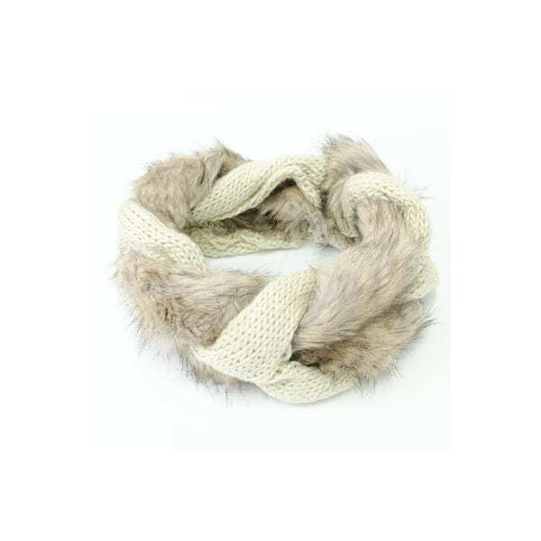 IKRUSH plaited twist neck warmer with fur detail - British product