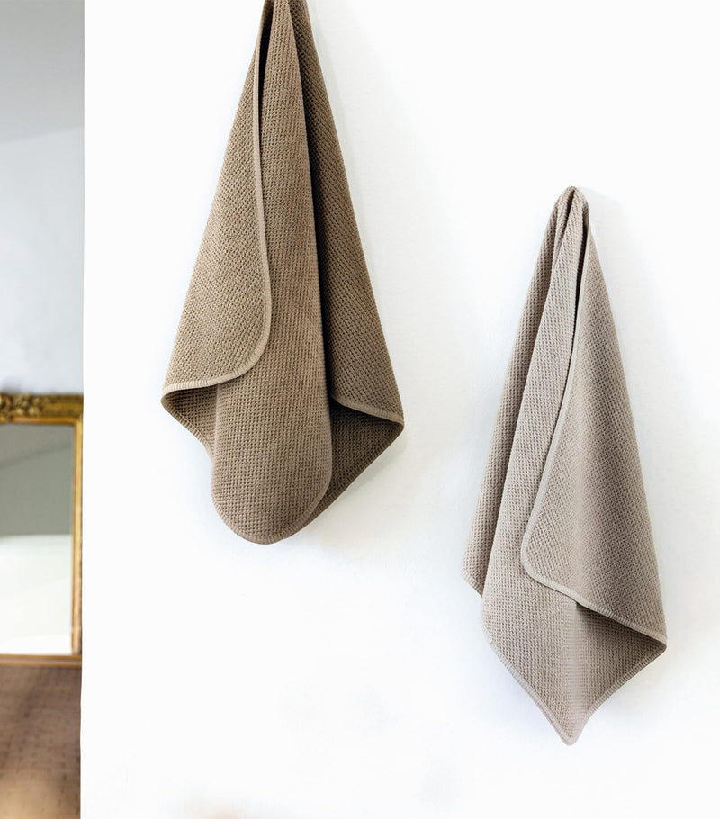Honeycomb Weave Bath Sheet in Combed Cotton, 90cm x 180cm