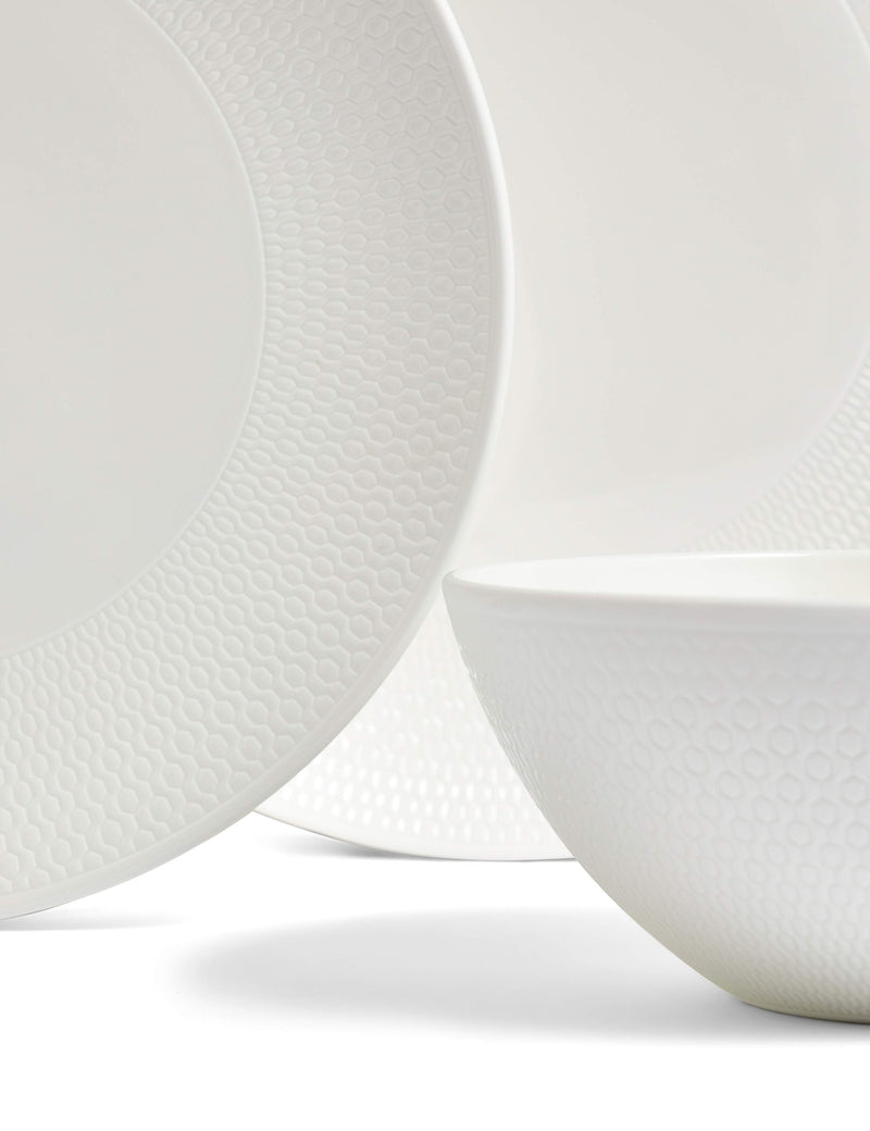 Wedgwood Gio dinner set 12 piece - British product