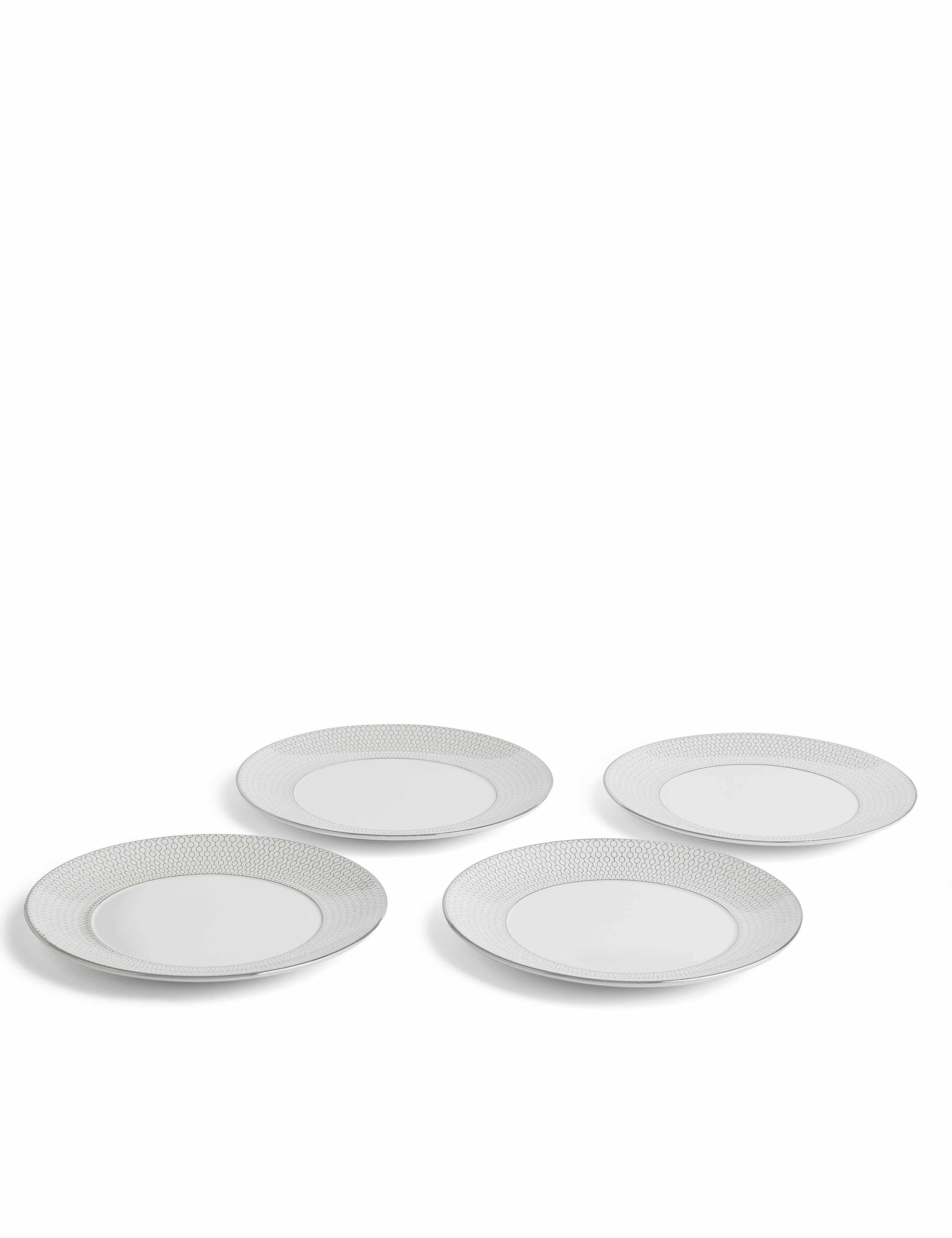 Wedgwood Gio Platinum 12-piece dinner set, UK version