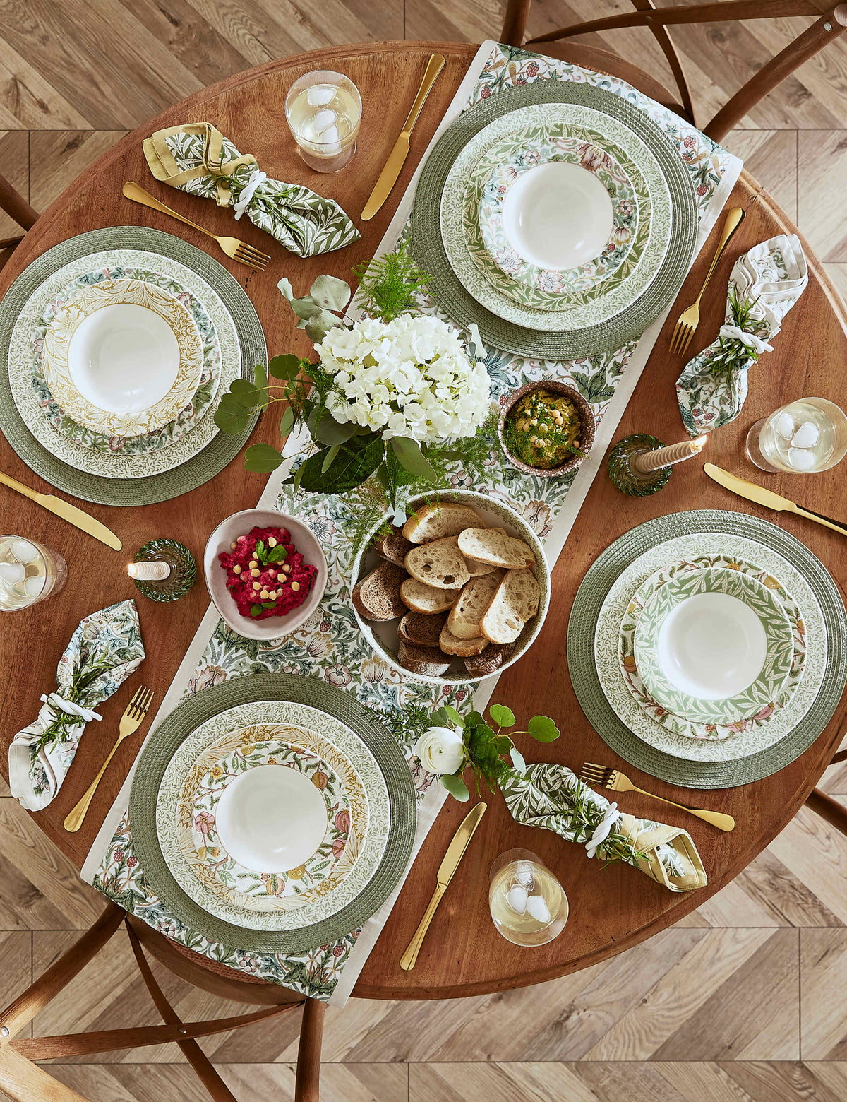 Morris & Co 12 piece patterned dinner set, British brand