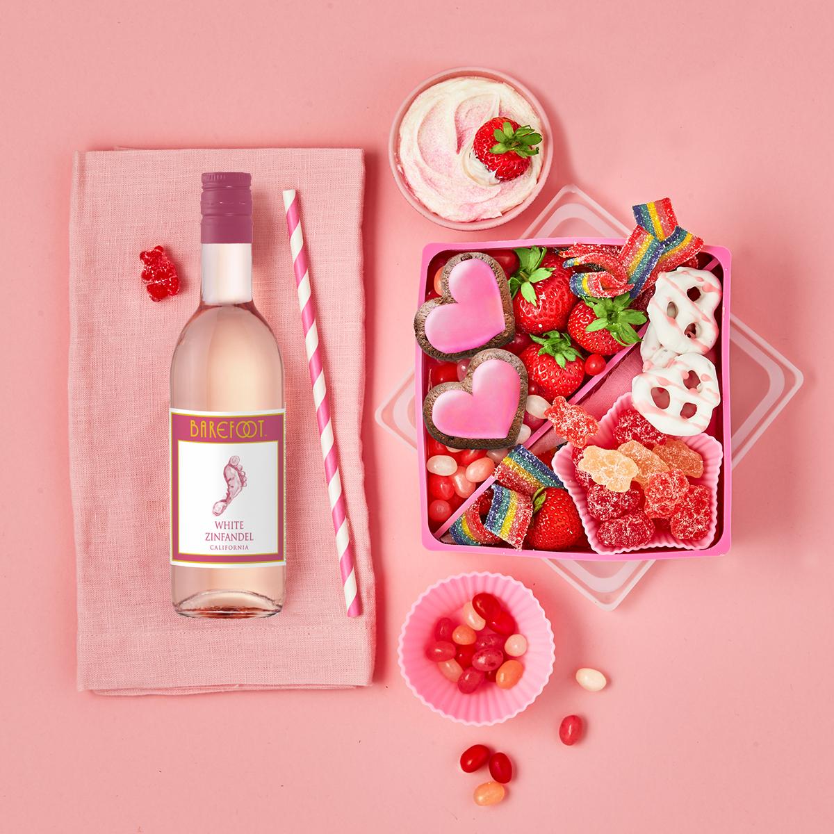 Barefoot White Zinfandel rose wine 18.7cl (British brand)