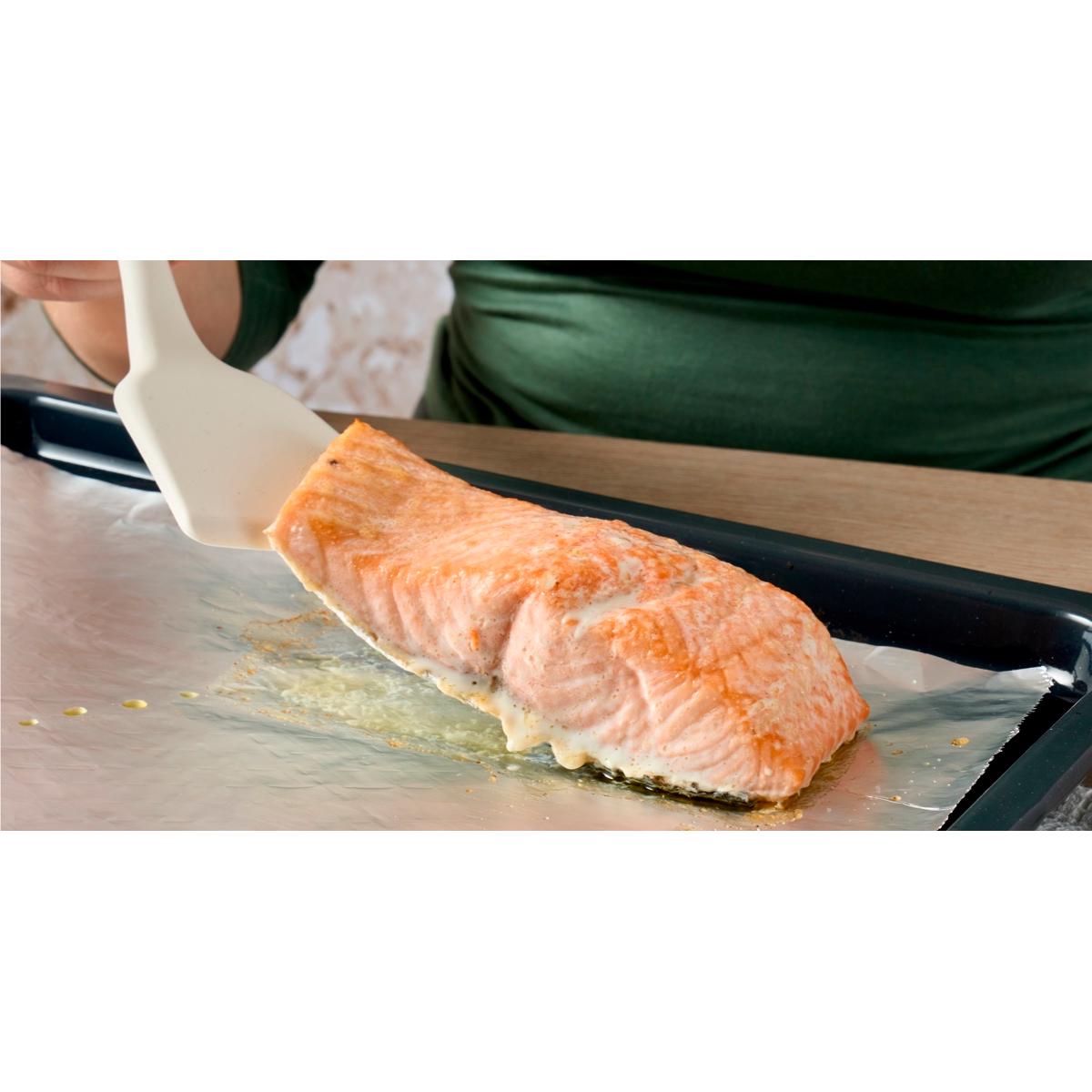 Bacofoil non-stick aluminium foil roll 450mmx5m, UK version