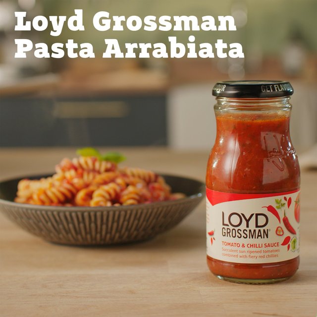 Loyd Grossman Tomato & Chilli Pasta Sauce   350g GOODS M&S   